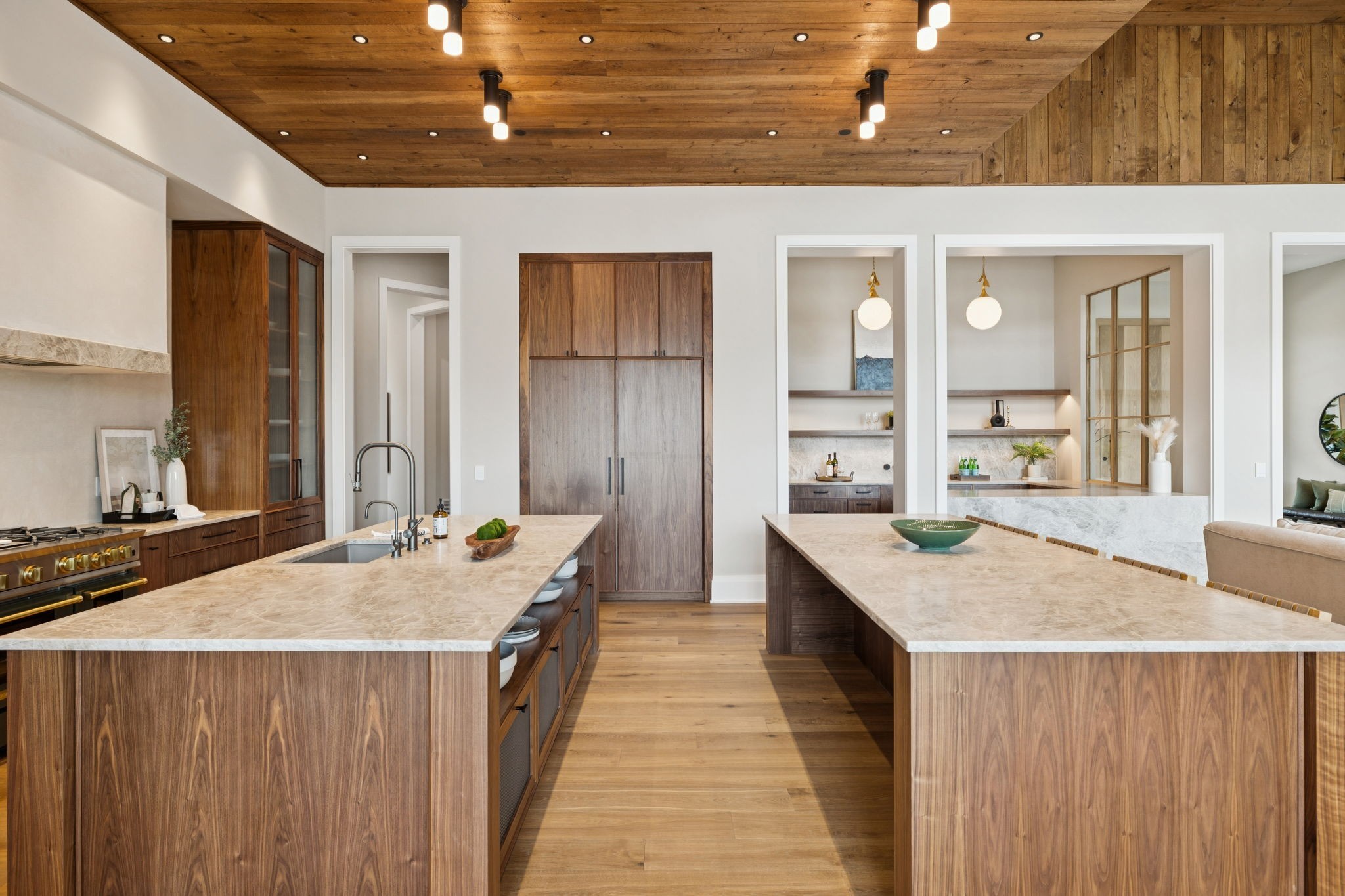 8101 Turning Point Dr