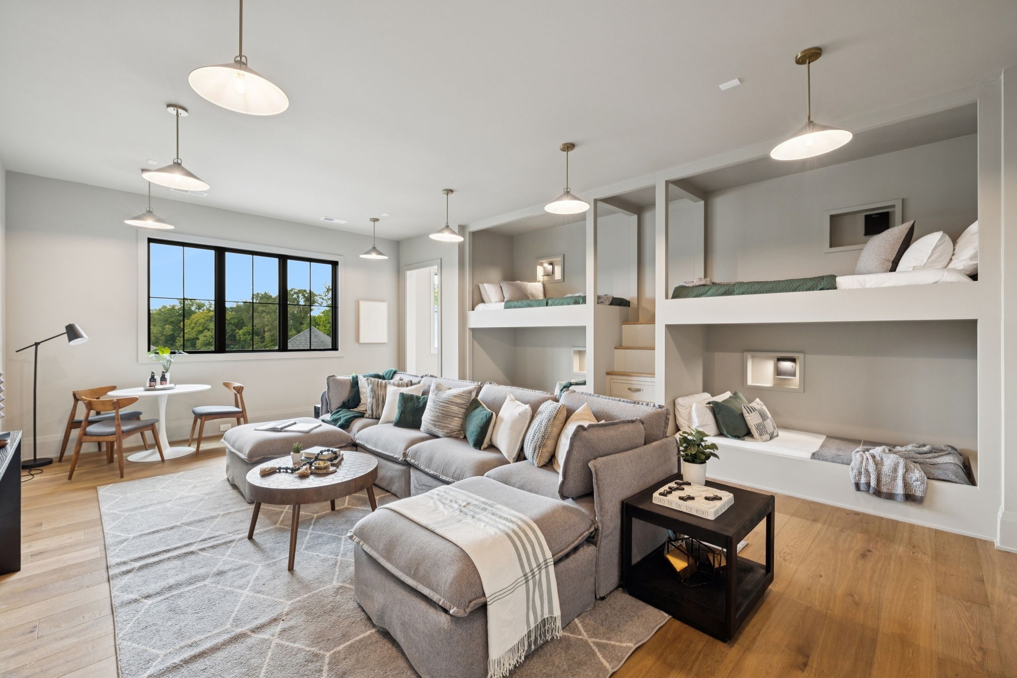 8101 Turning Point Dr