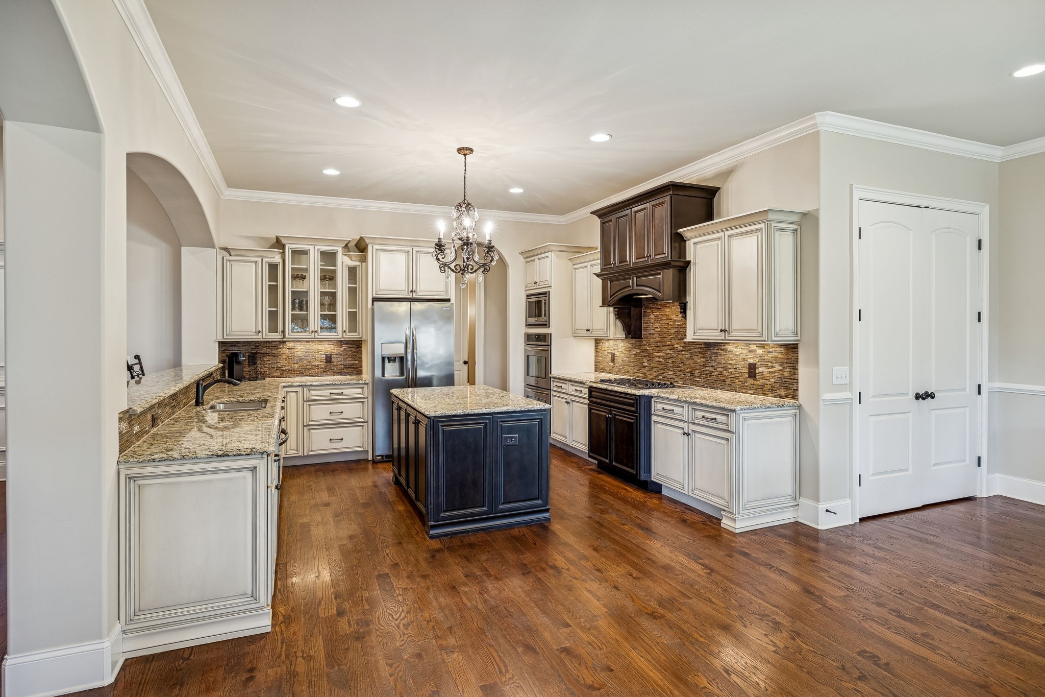 4308 Gallant Ridge Dr