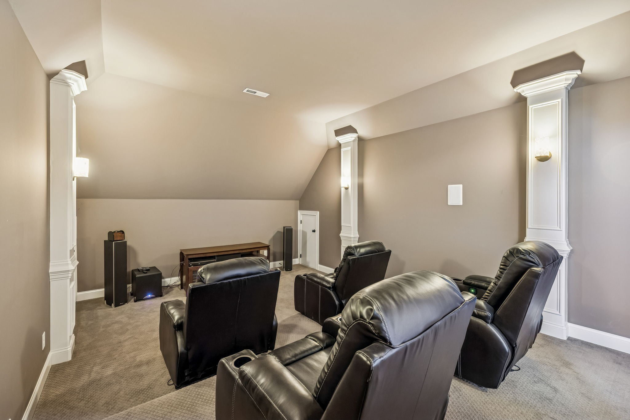 4308 Gallant Ridge Dr