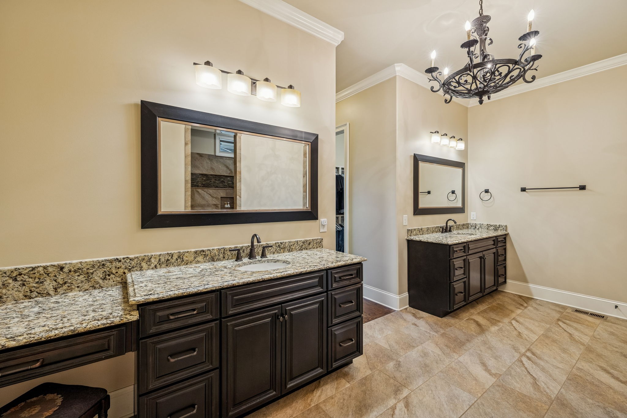 4308 Gallant Ridge Dr