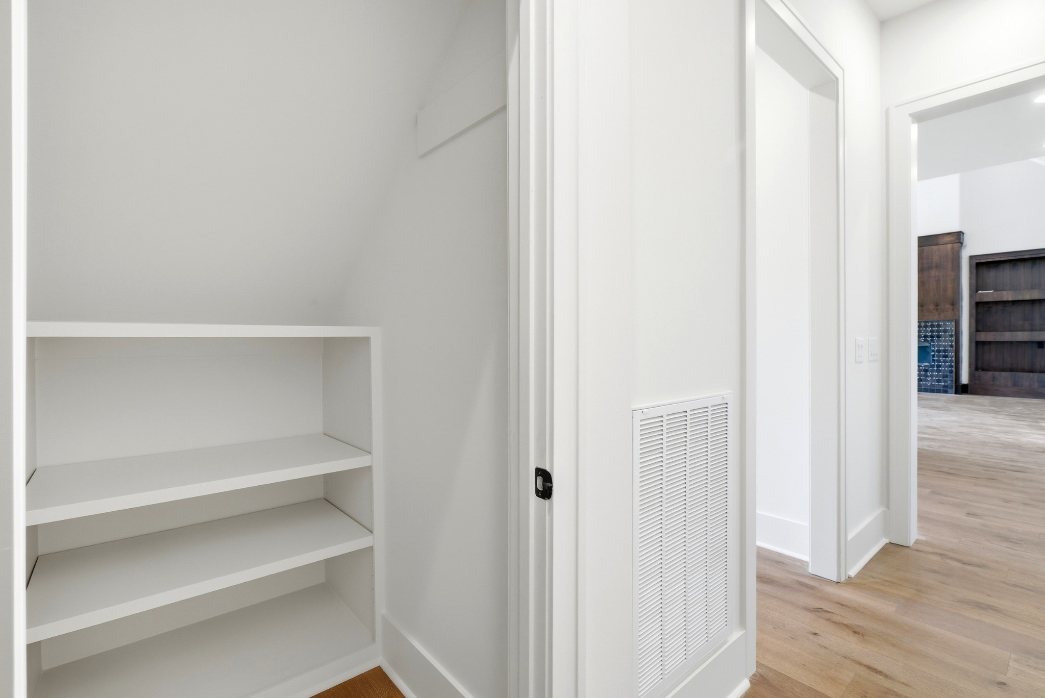 8106 Turning Point Dr