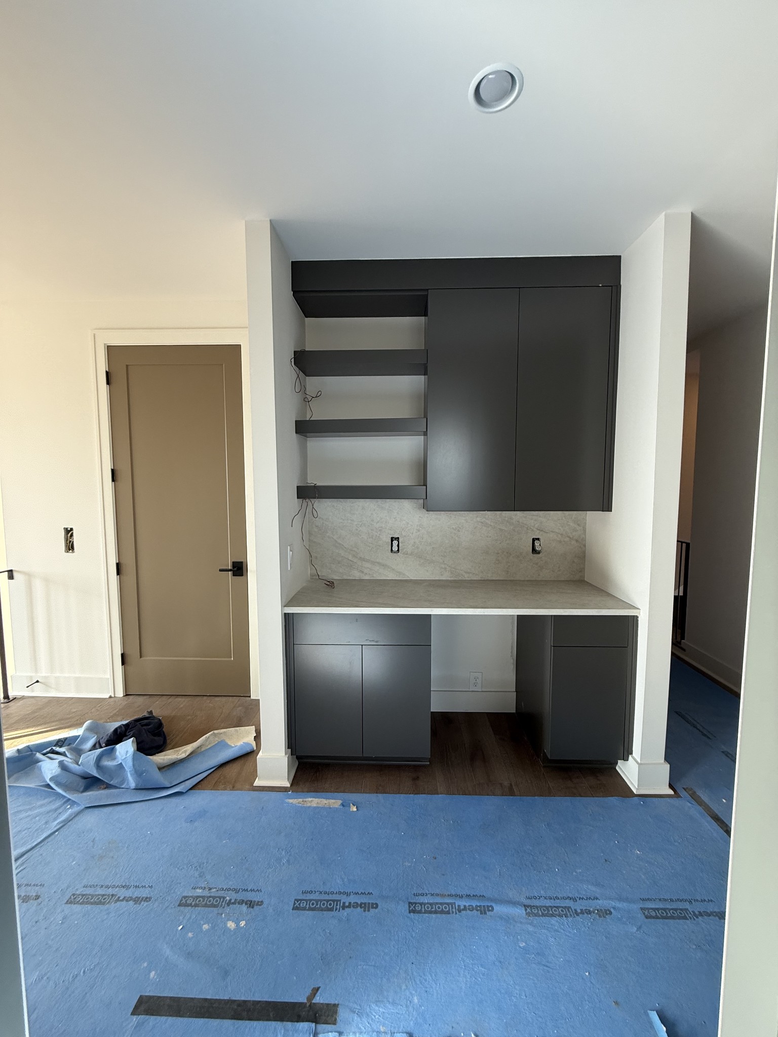 8106 Turning Point Dr