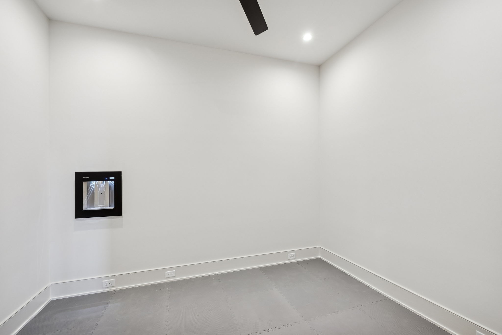 8100 Turning Point Drive