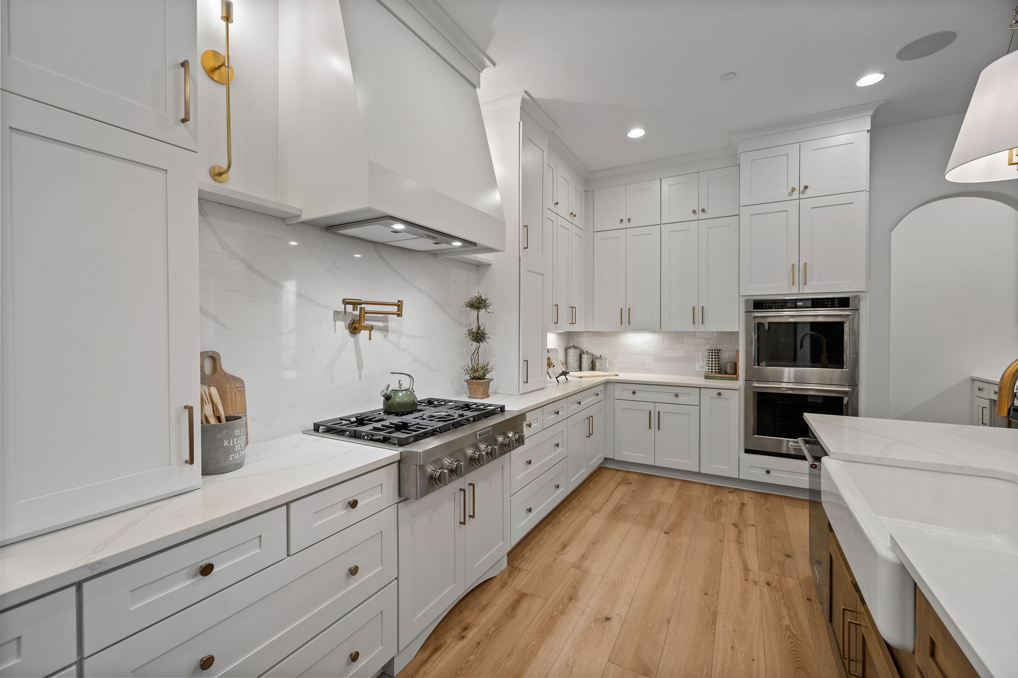 1003 Sinatra Drive