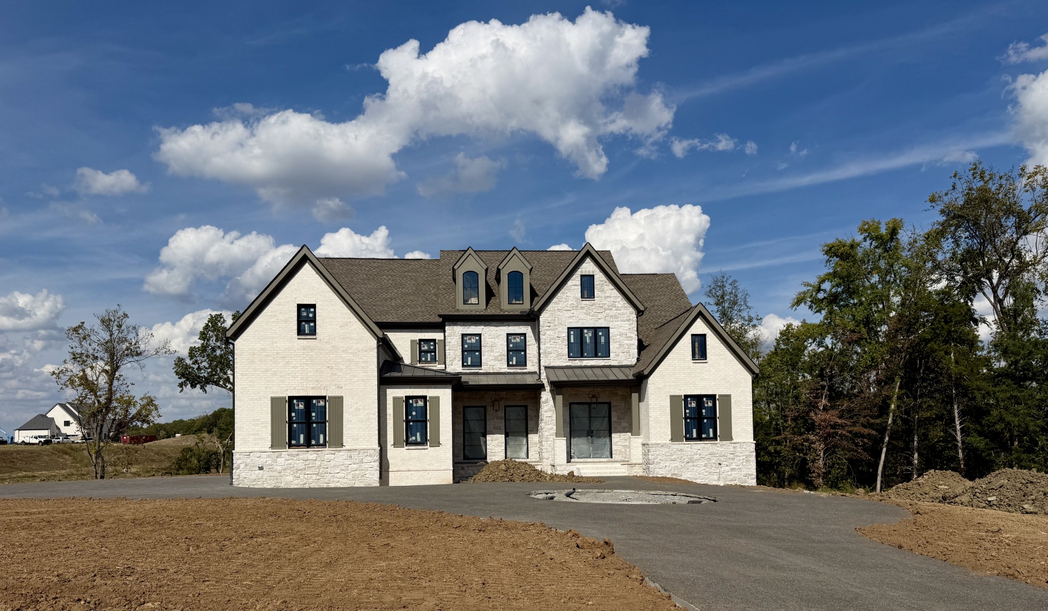 9905 Amarosa Ct