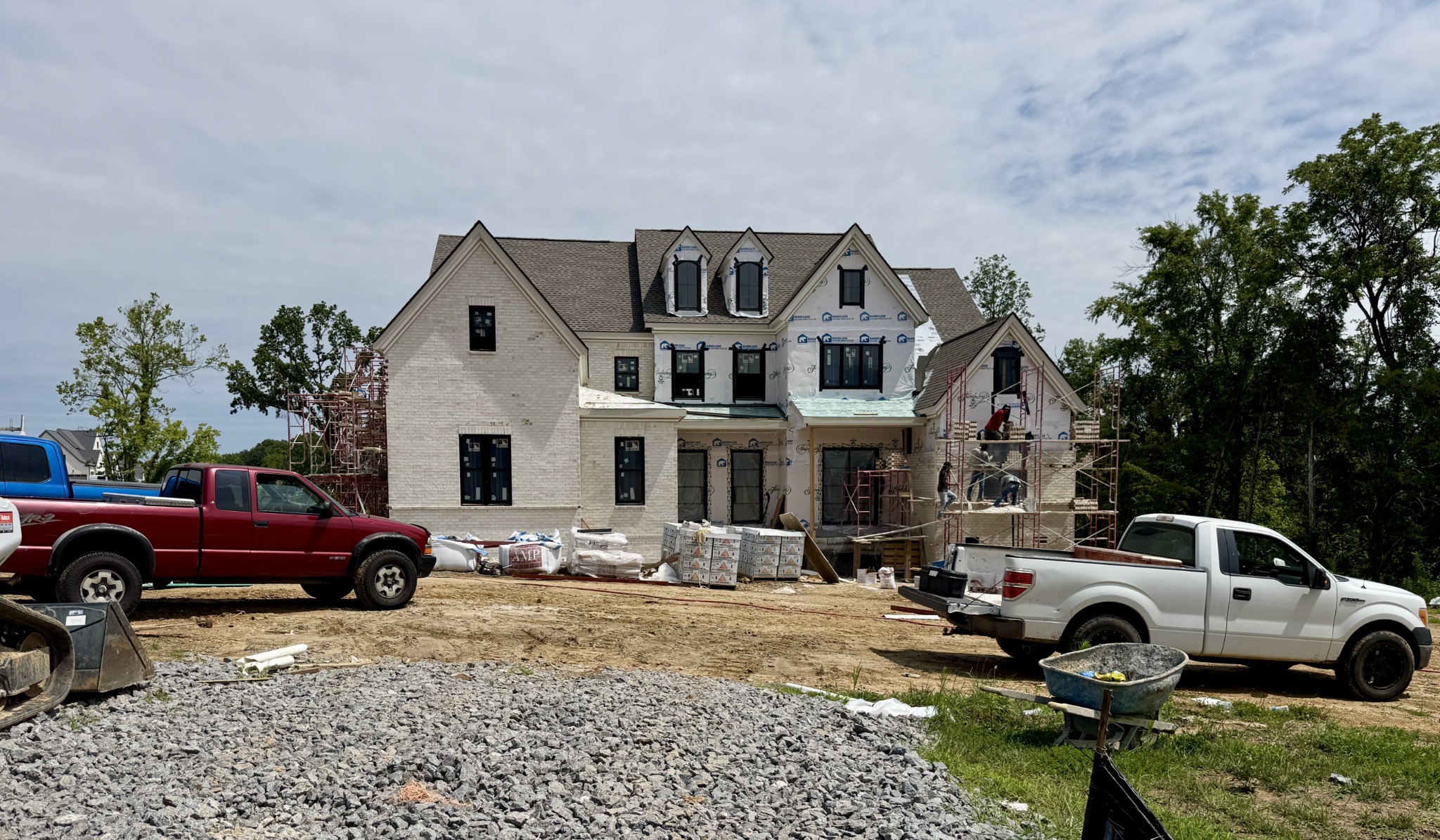 9905 Amarosa Ct