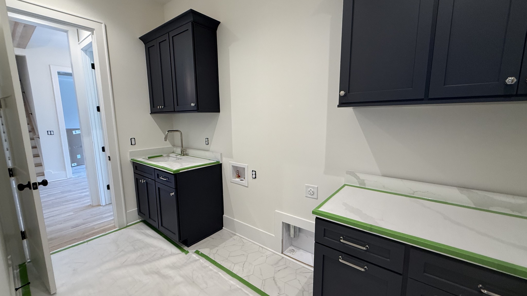 9405 Dewaal Ridge