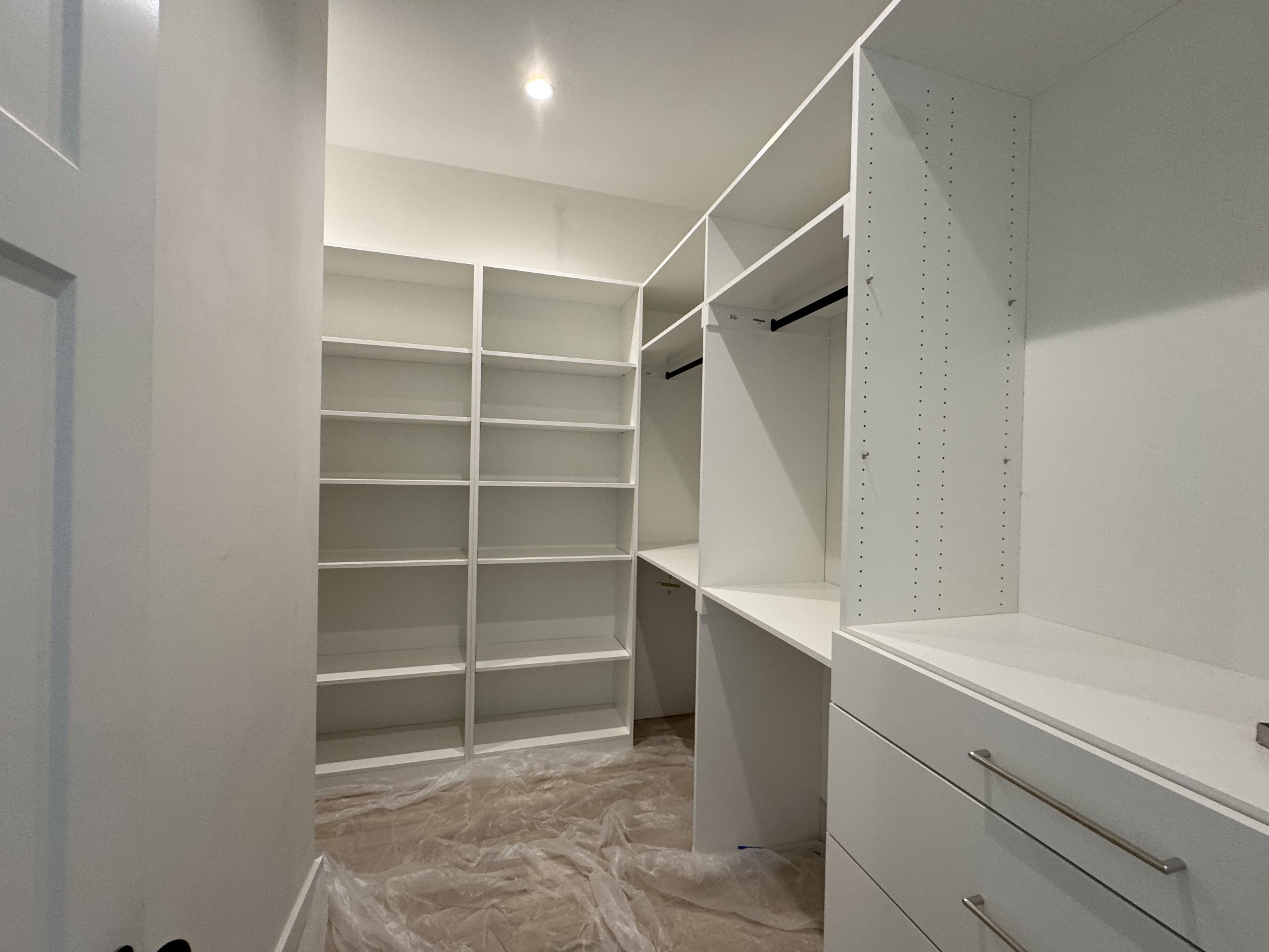 9405 Dewaal Ridge