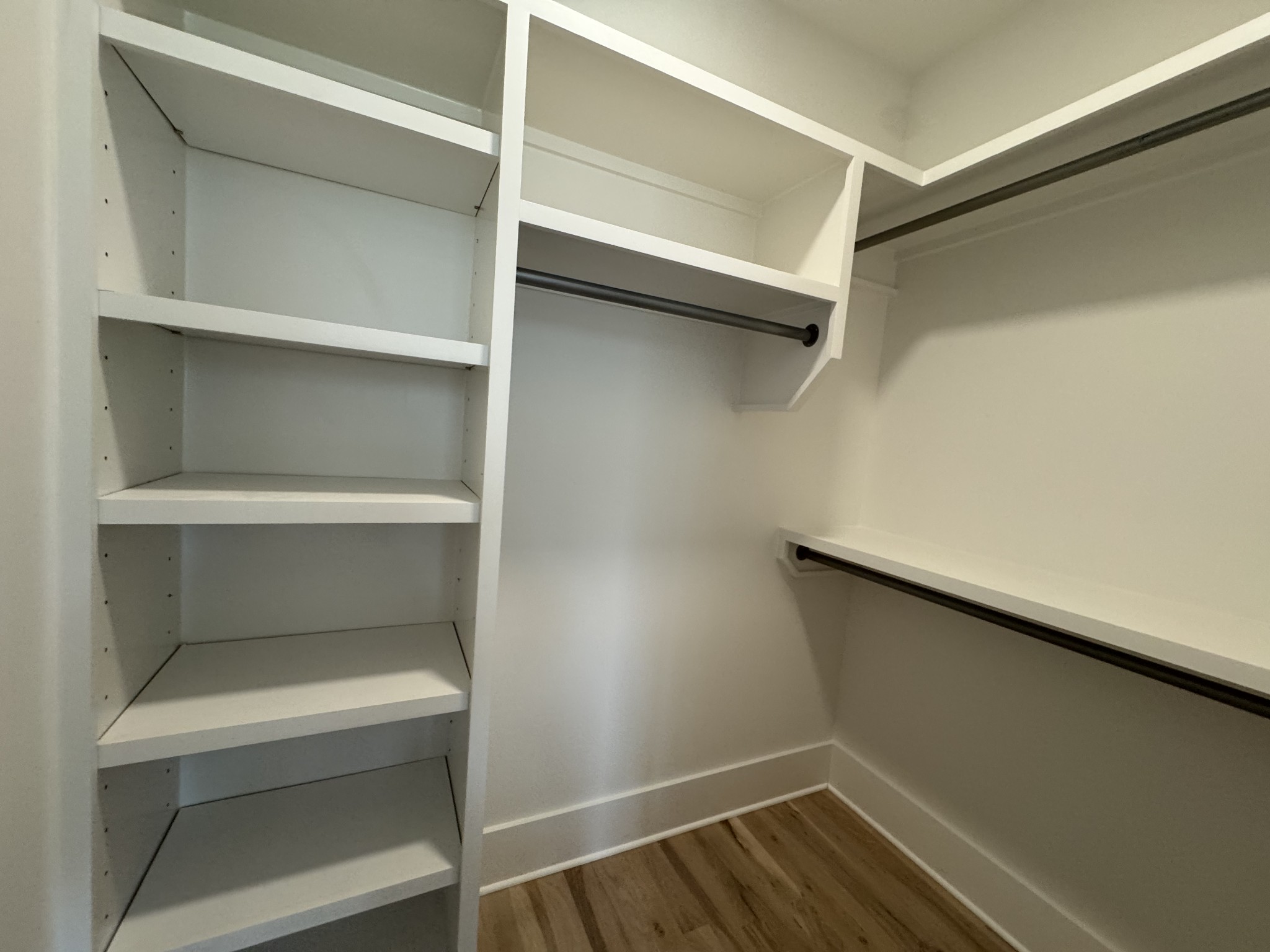9405 Dewaal Ridge