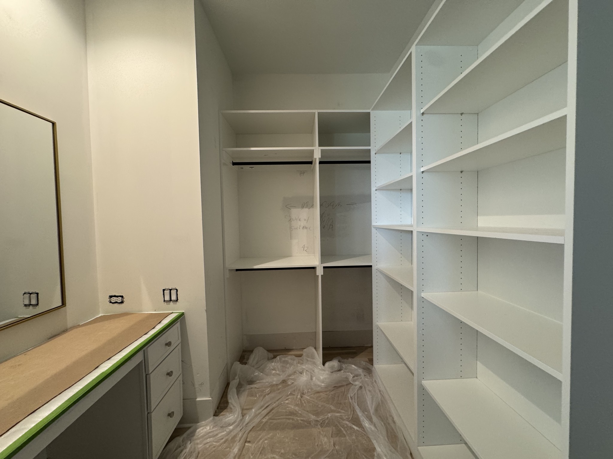 9405 Dewaal Ridge