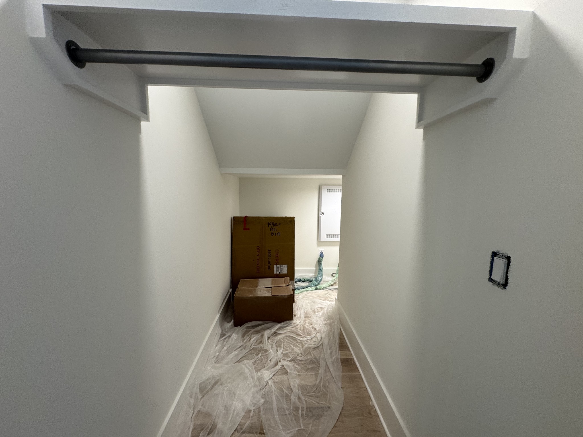 9405 Dewaal Ridge