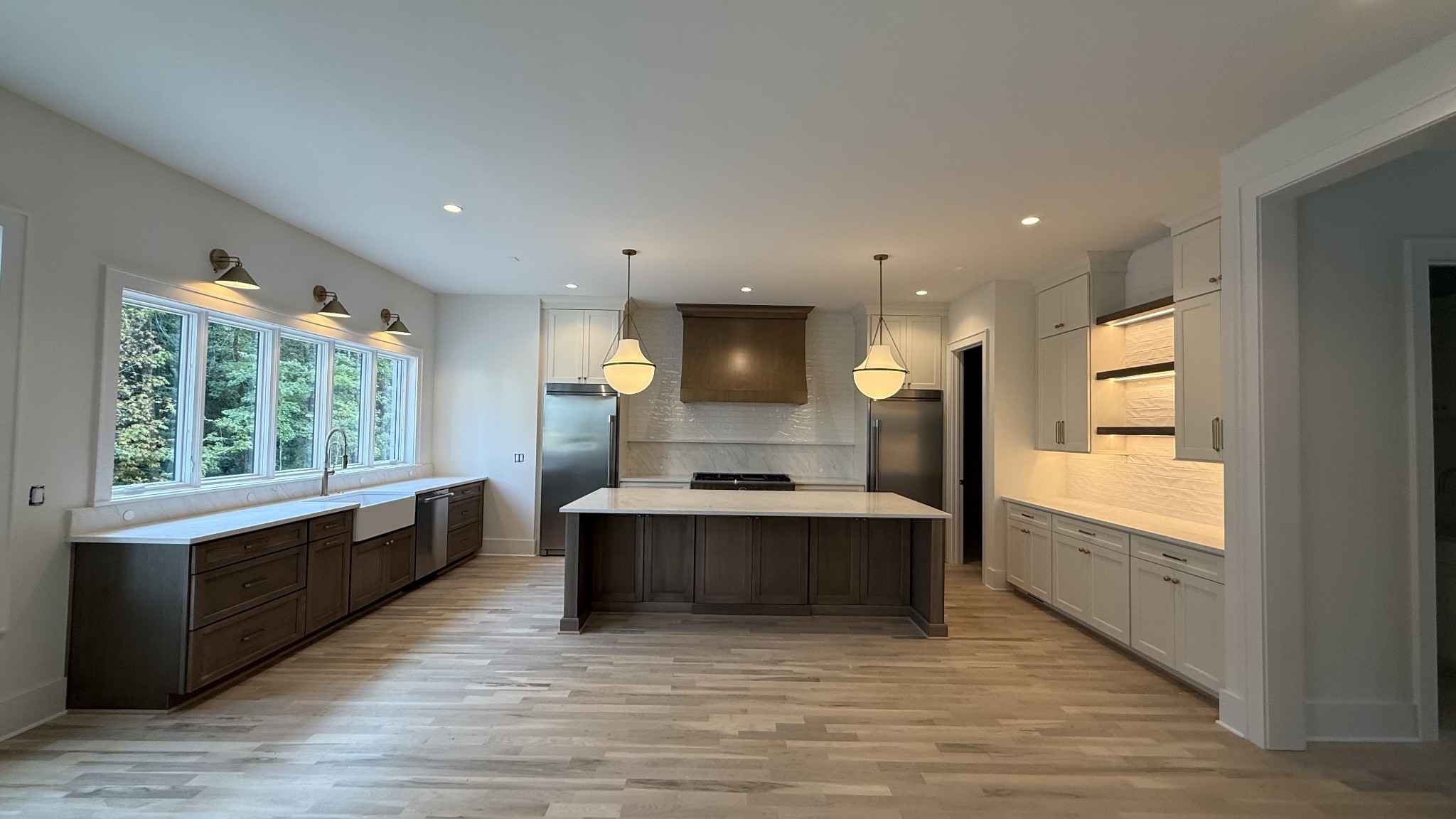 9405 Dewaal Ridge