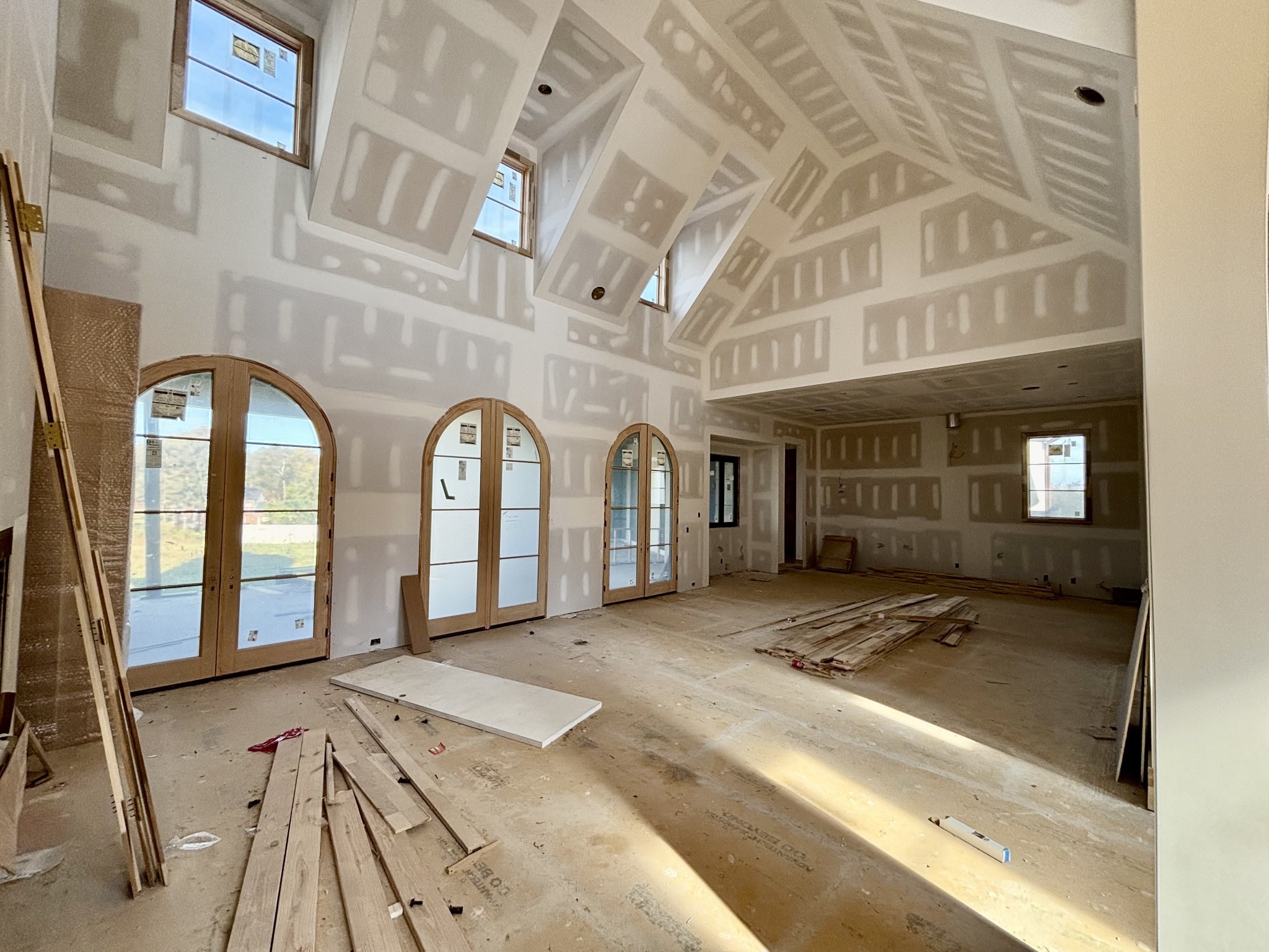 8102 Turning Point Dr