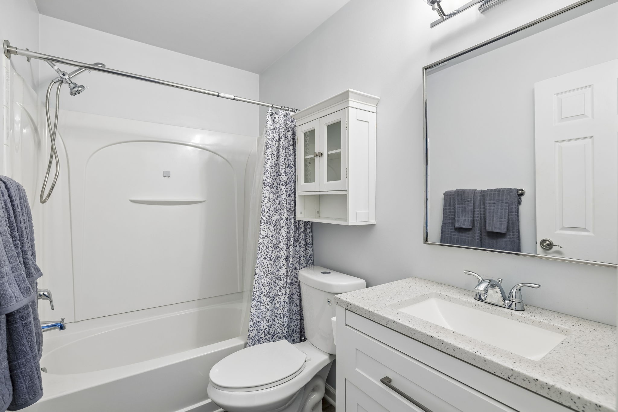 1101 Downs Blvd Unit: J101