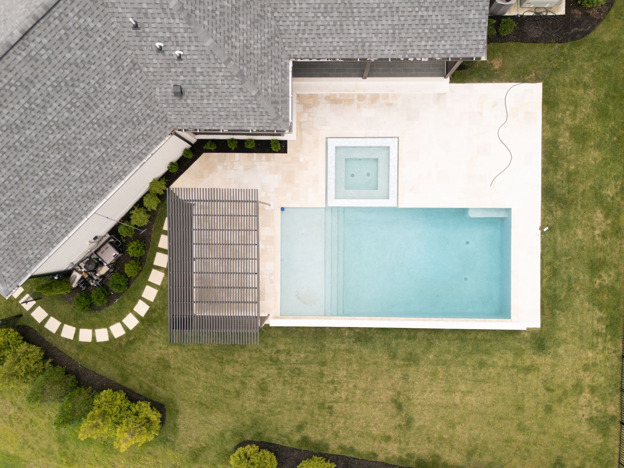 8104 Turning Point Dr