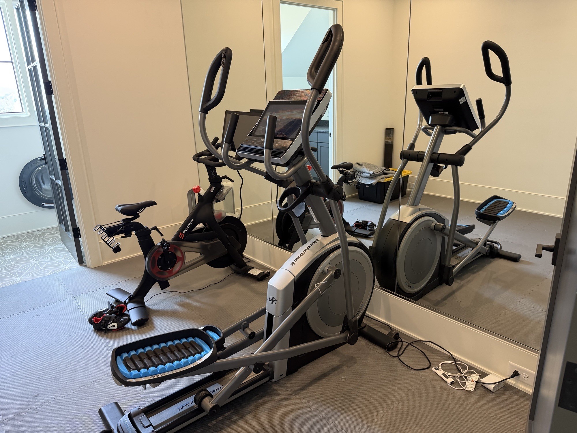 8104 Turning Point Dr