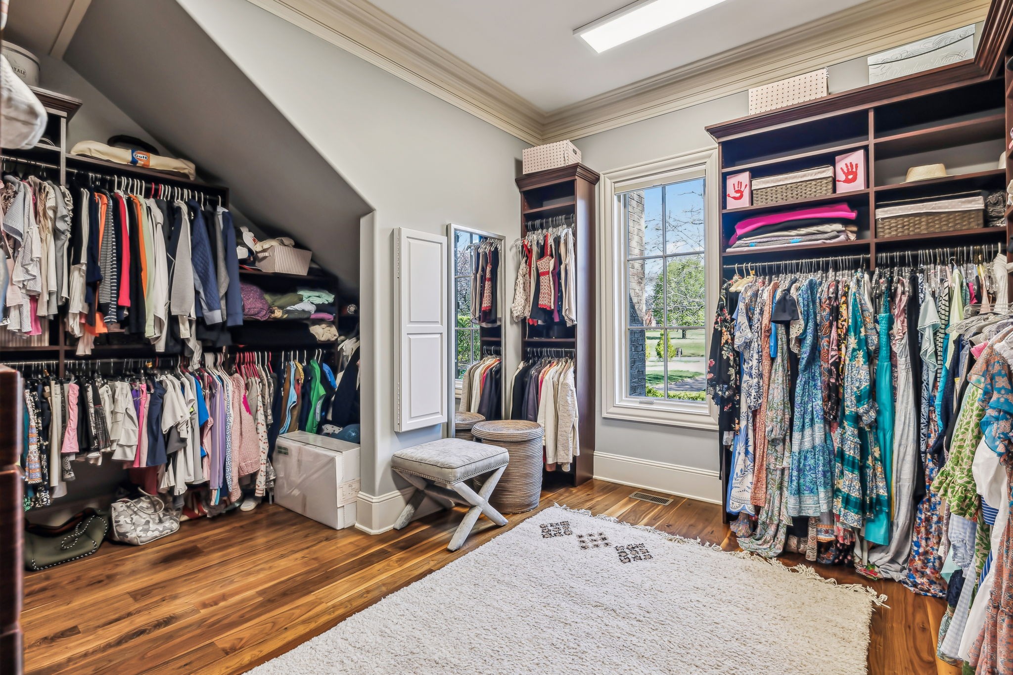 2323 Woodmont Blvd