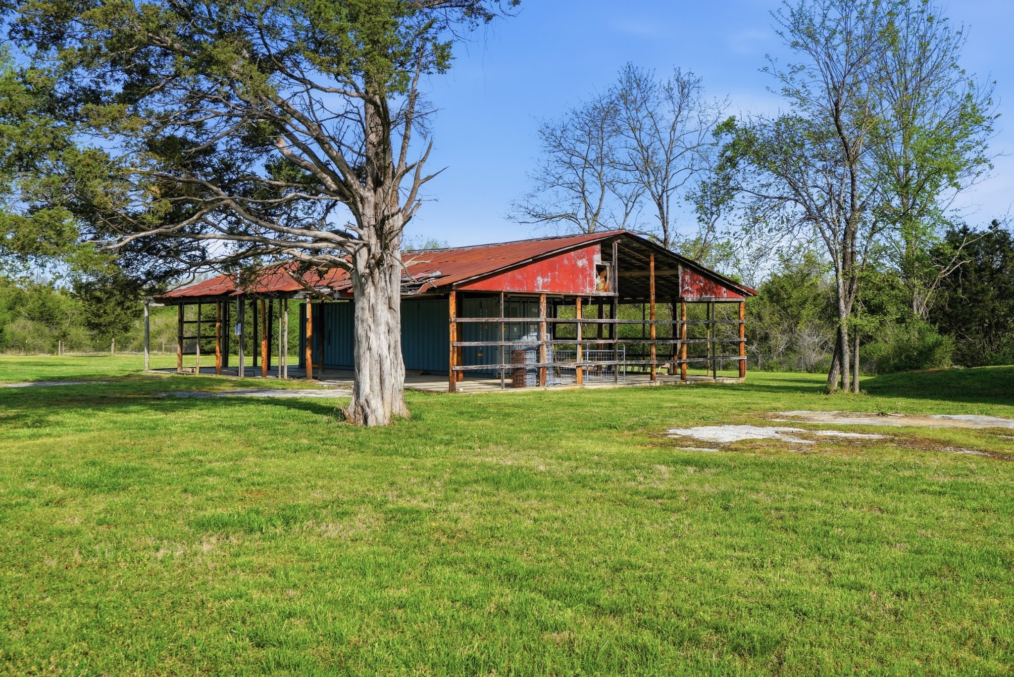 600 Squire Hall Rd