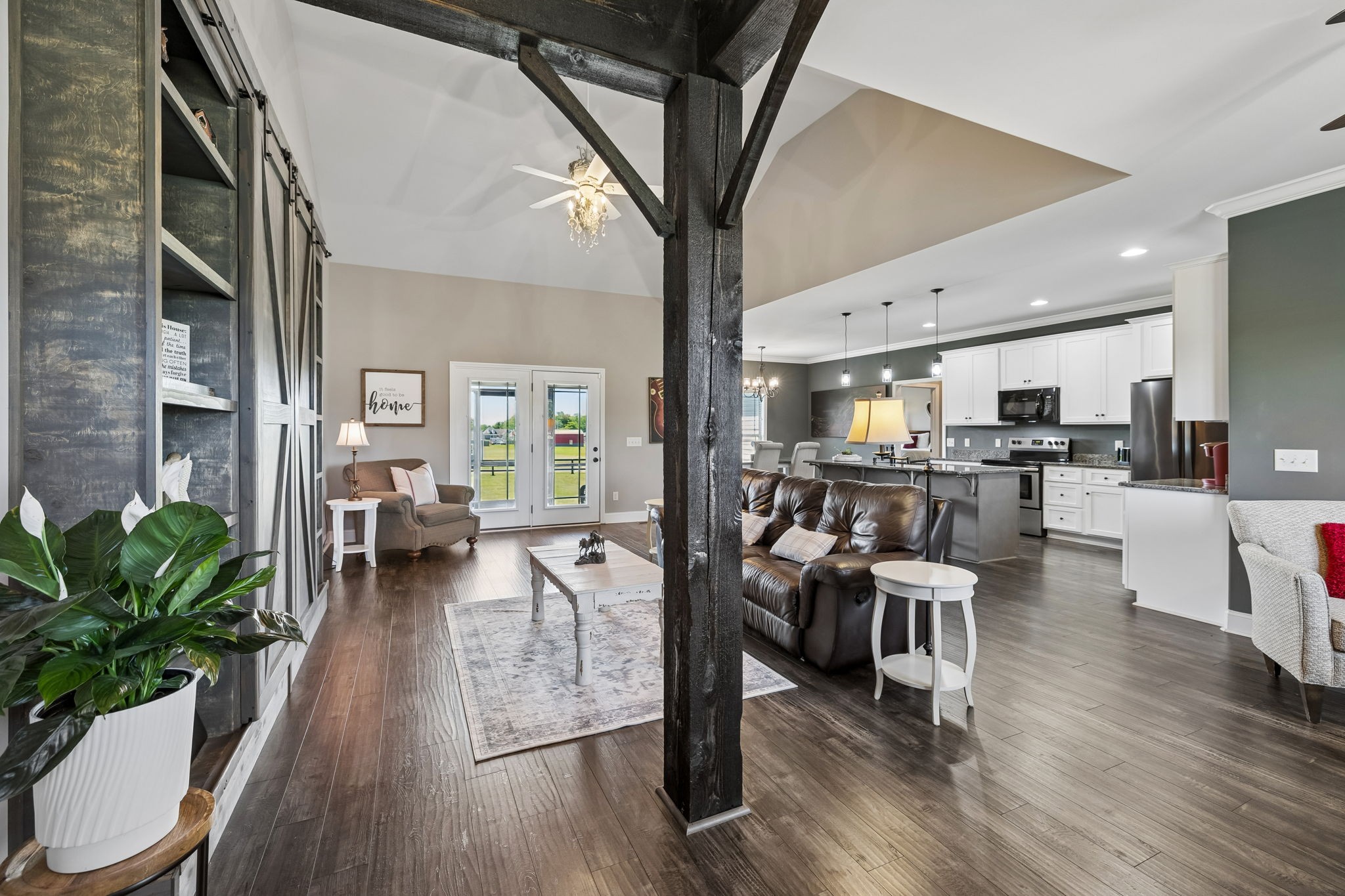 1357 Neil Rd