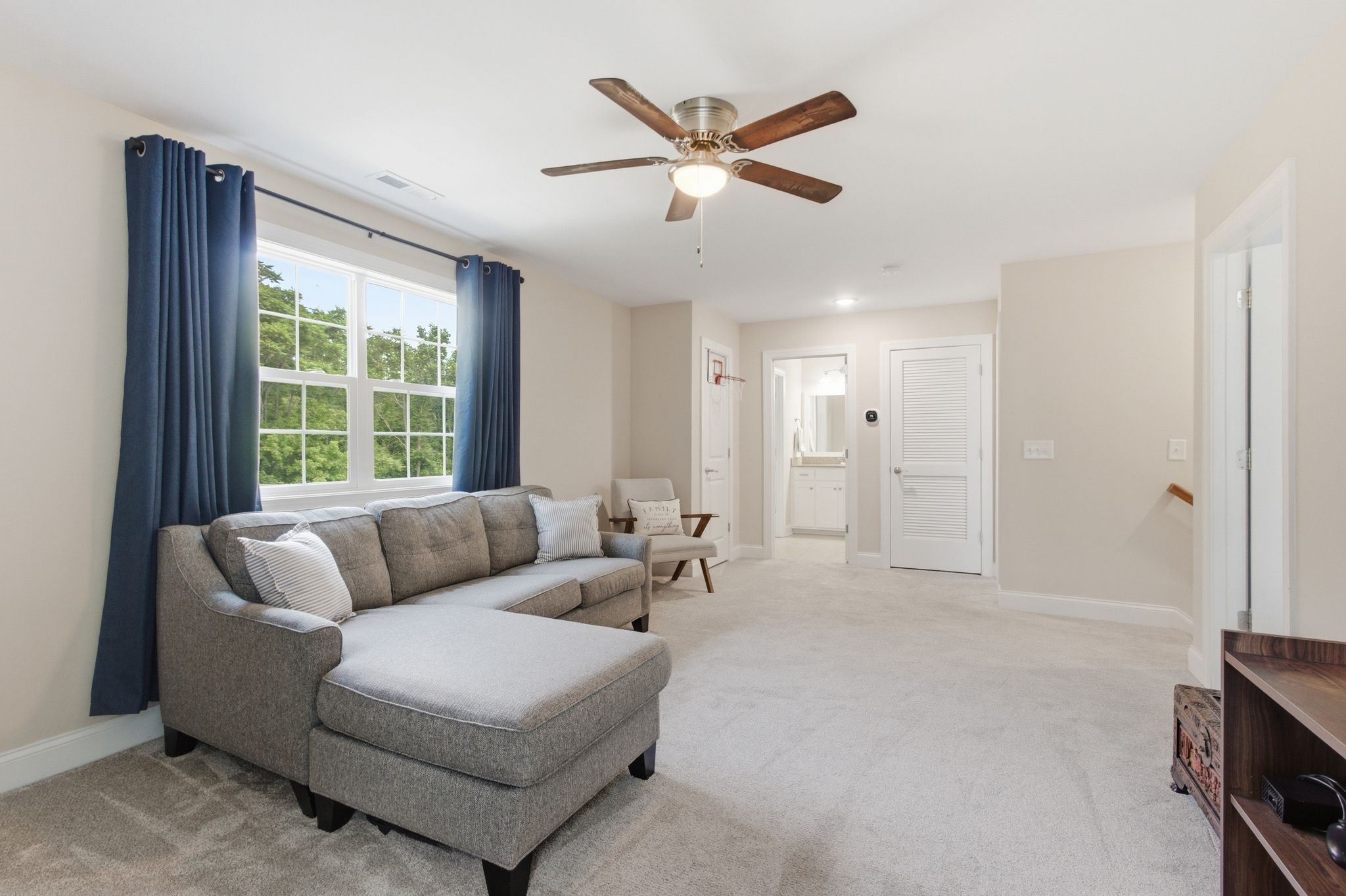 504 Cascade Dr