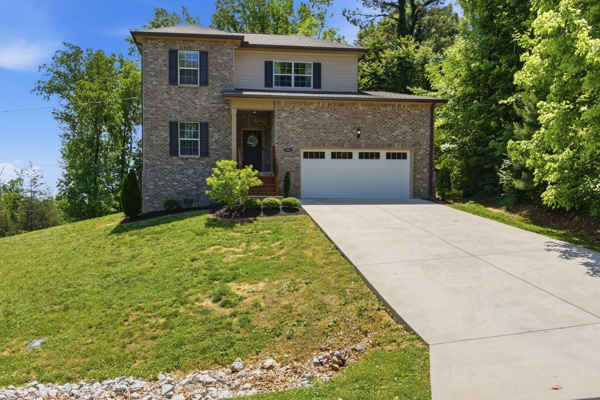 504 Cascade Dr