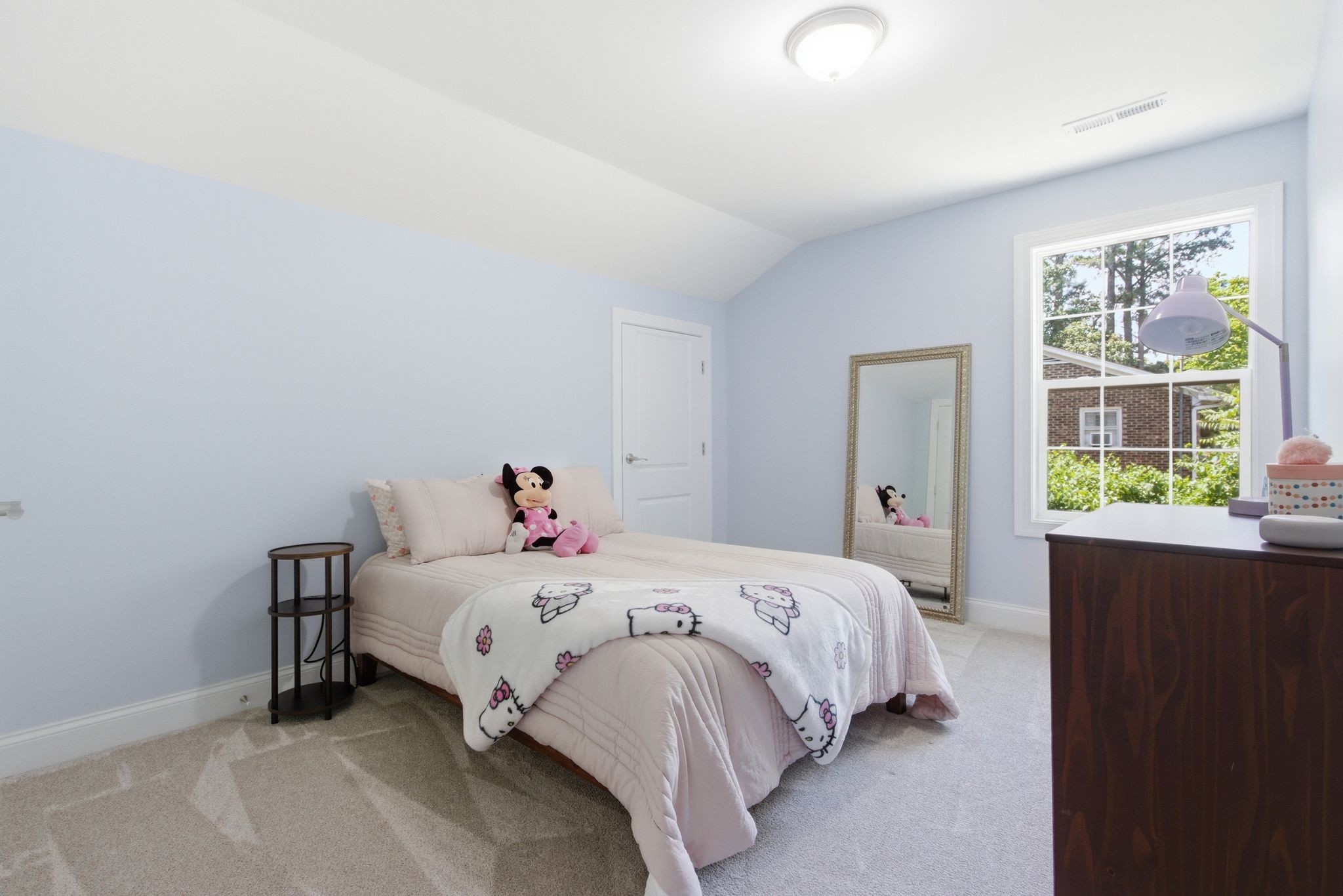 504 Cascade Dr