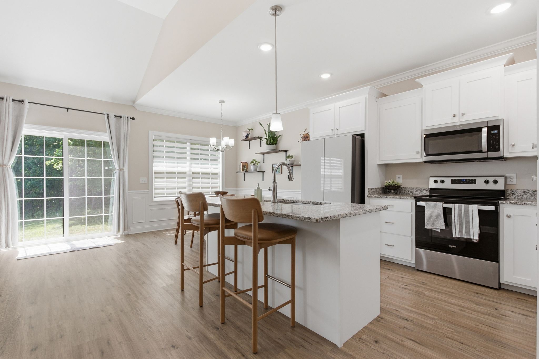 504 Cascade Dr