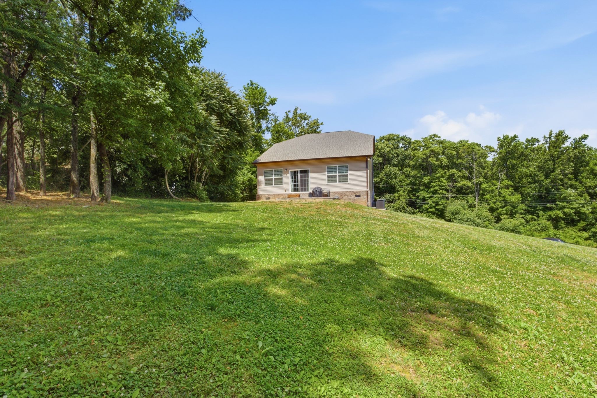 504 Cascade Dr