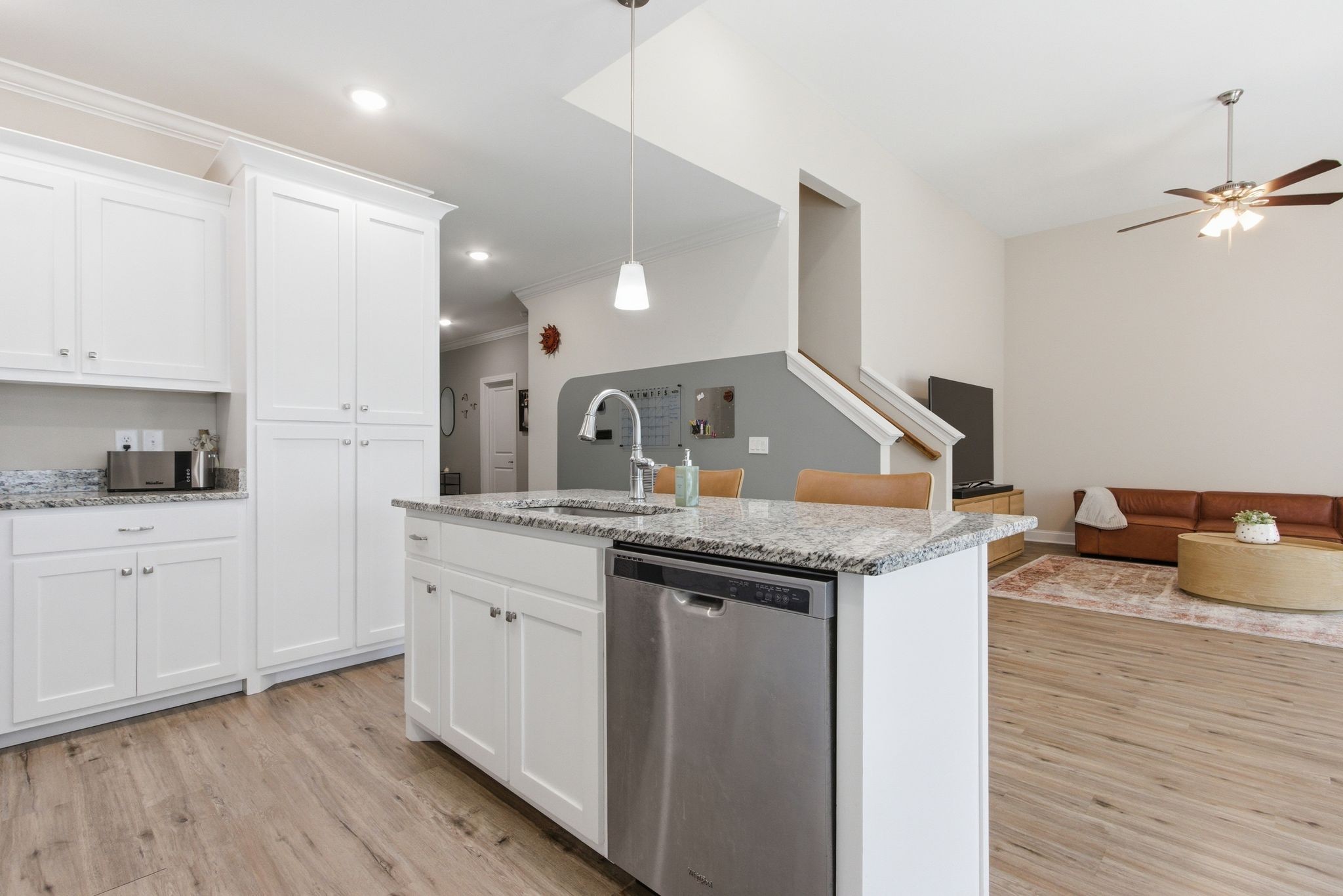 504 Cascade Dr