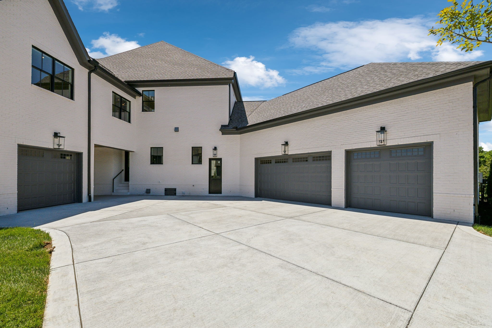 8104 Turning Point Dr Unit: Lot 16