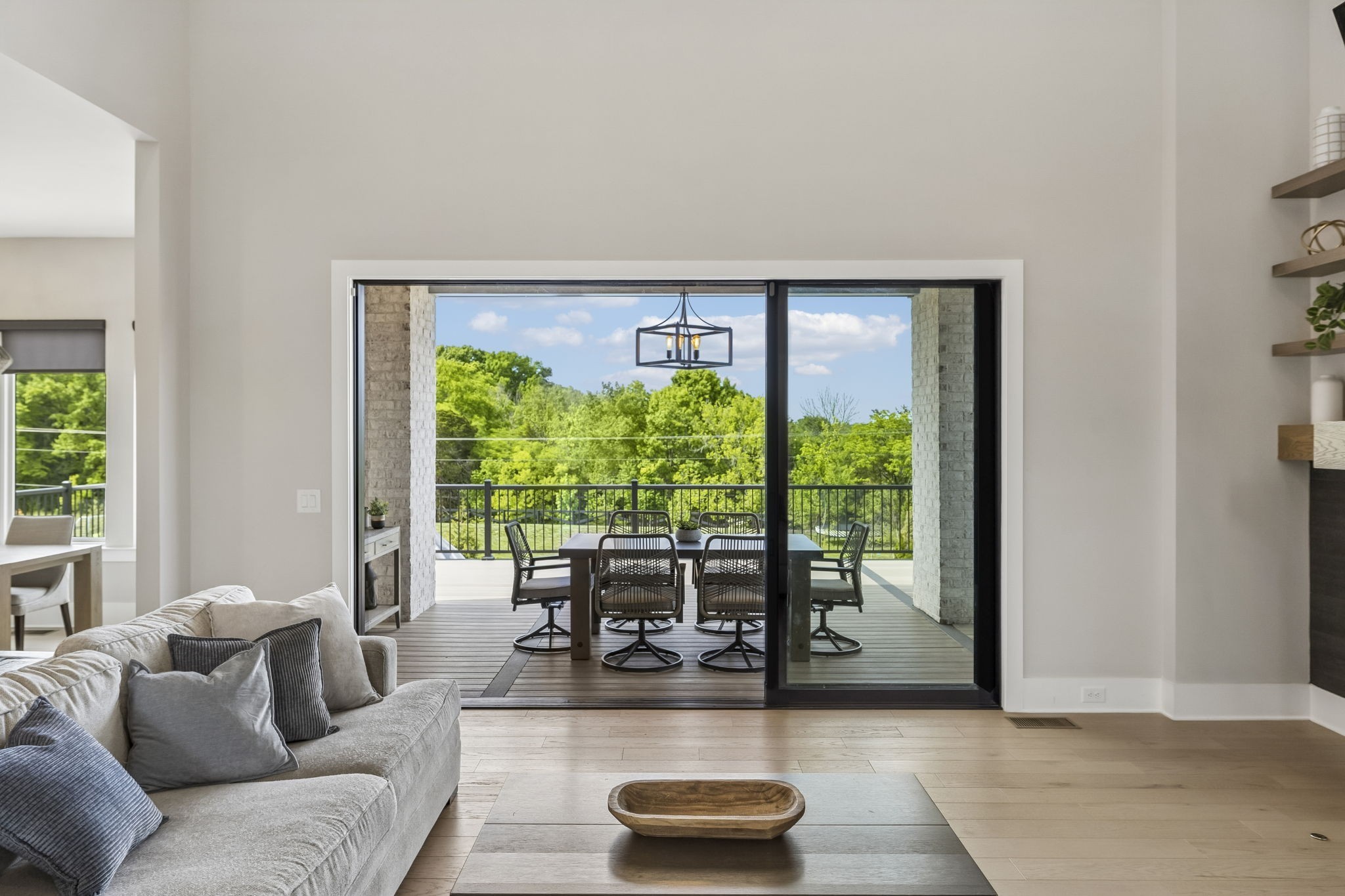 7128 Bonterra Dr