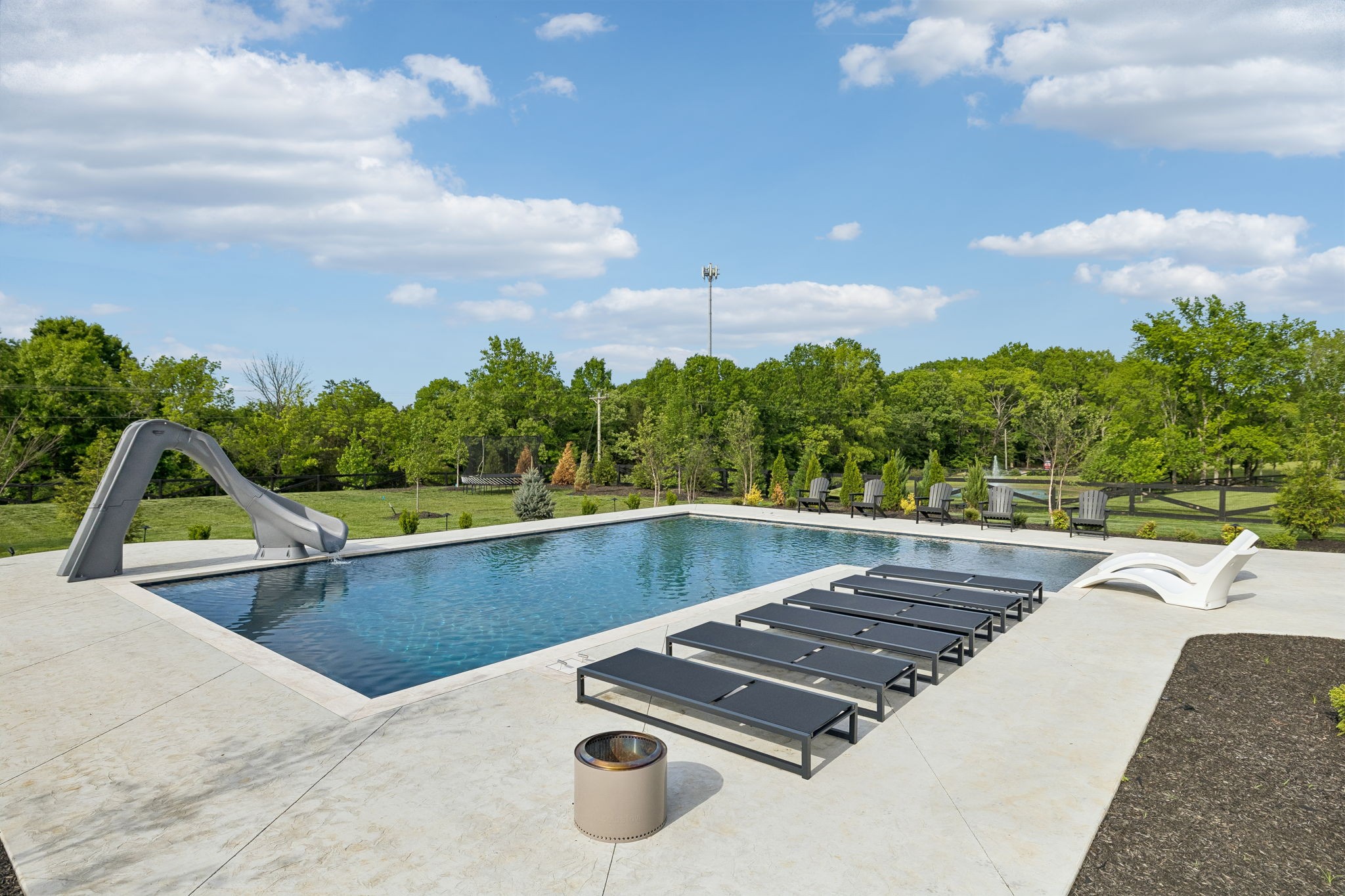 7128 Bonterra Dr