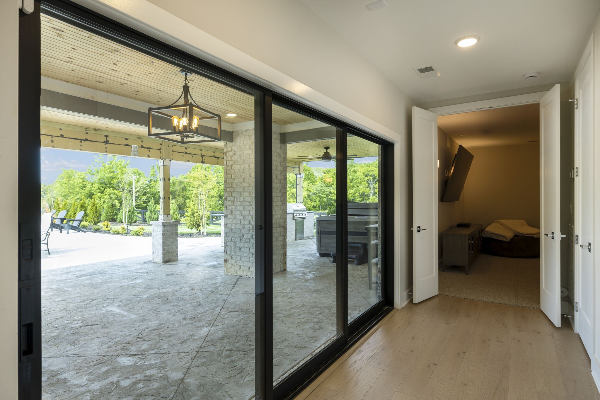 7128 Bonterra Dr