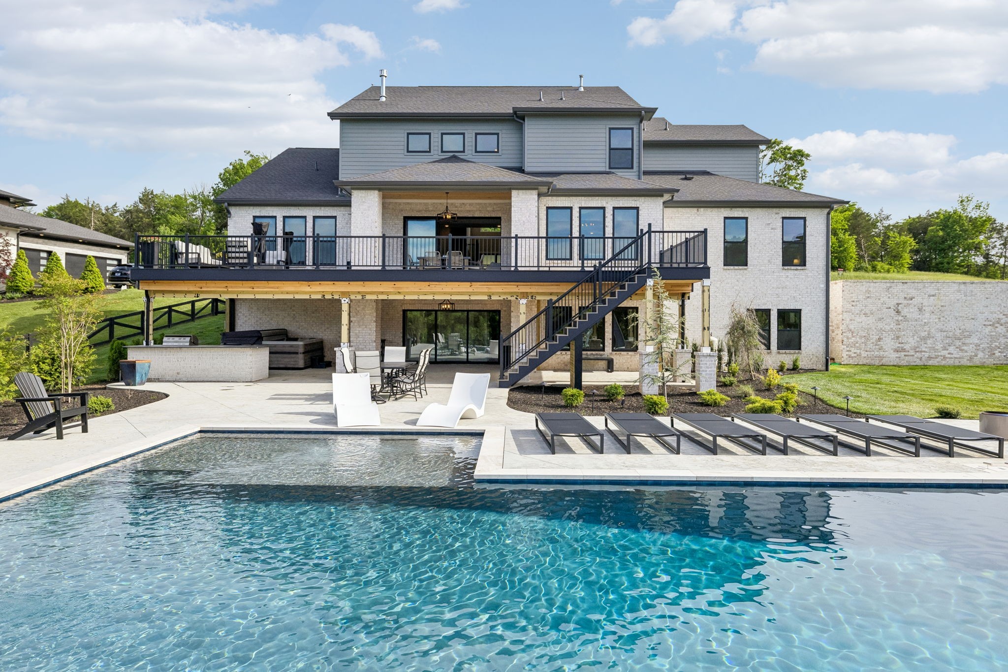 7128 Bonterra Dr