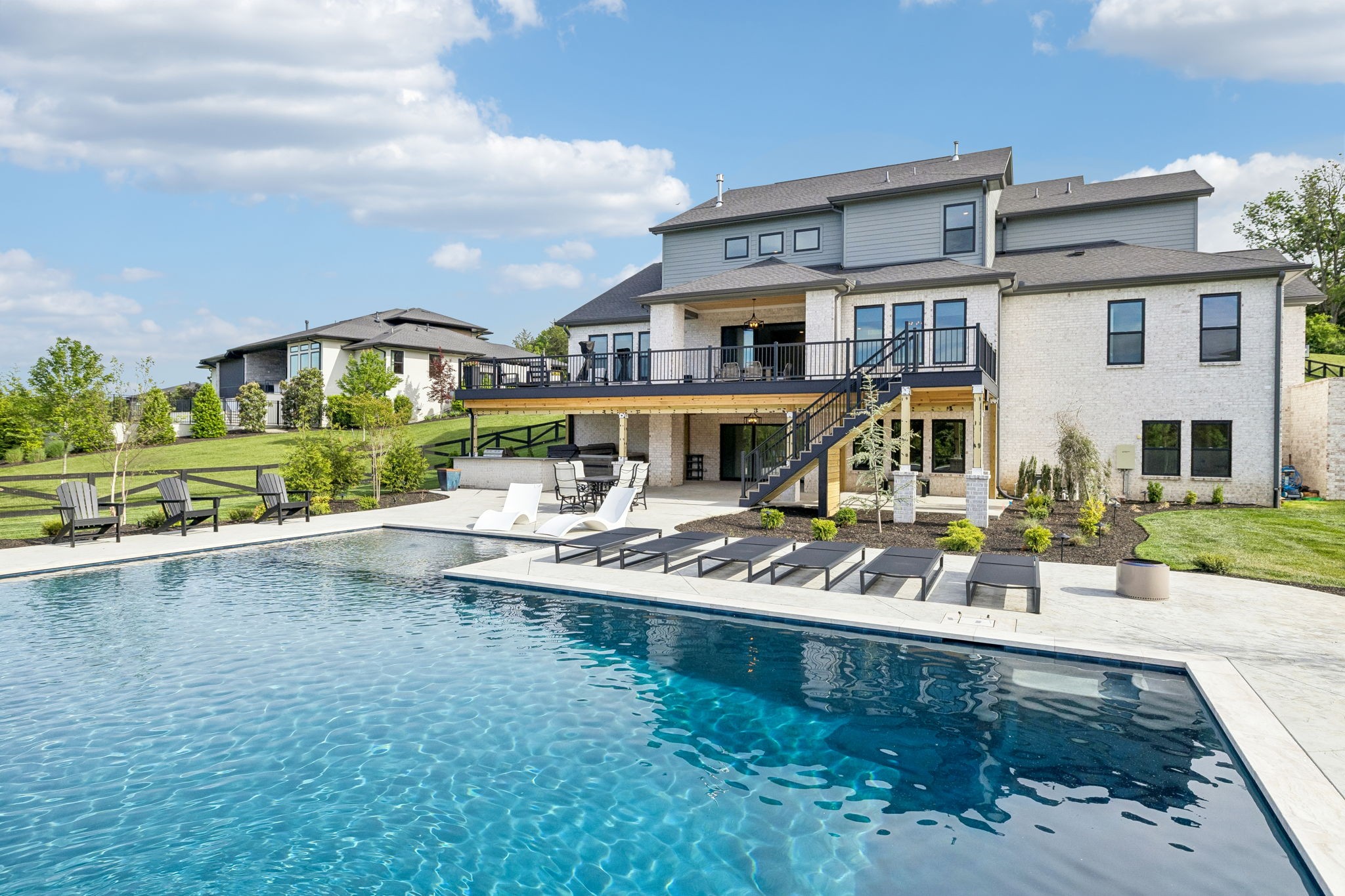 7128 Bonterra Dr