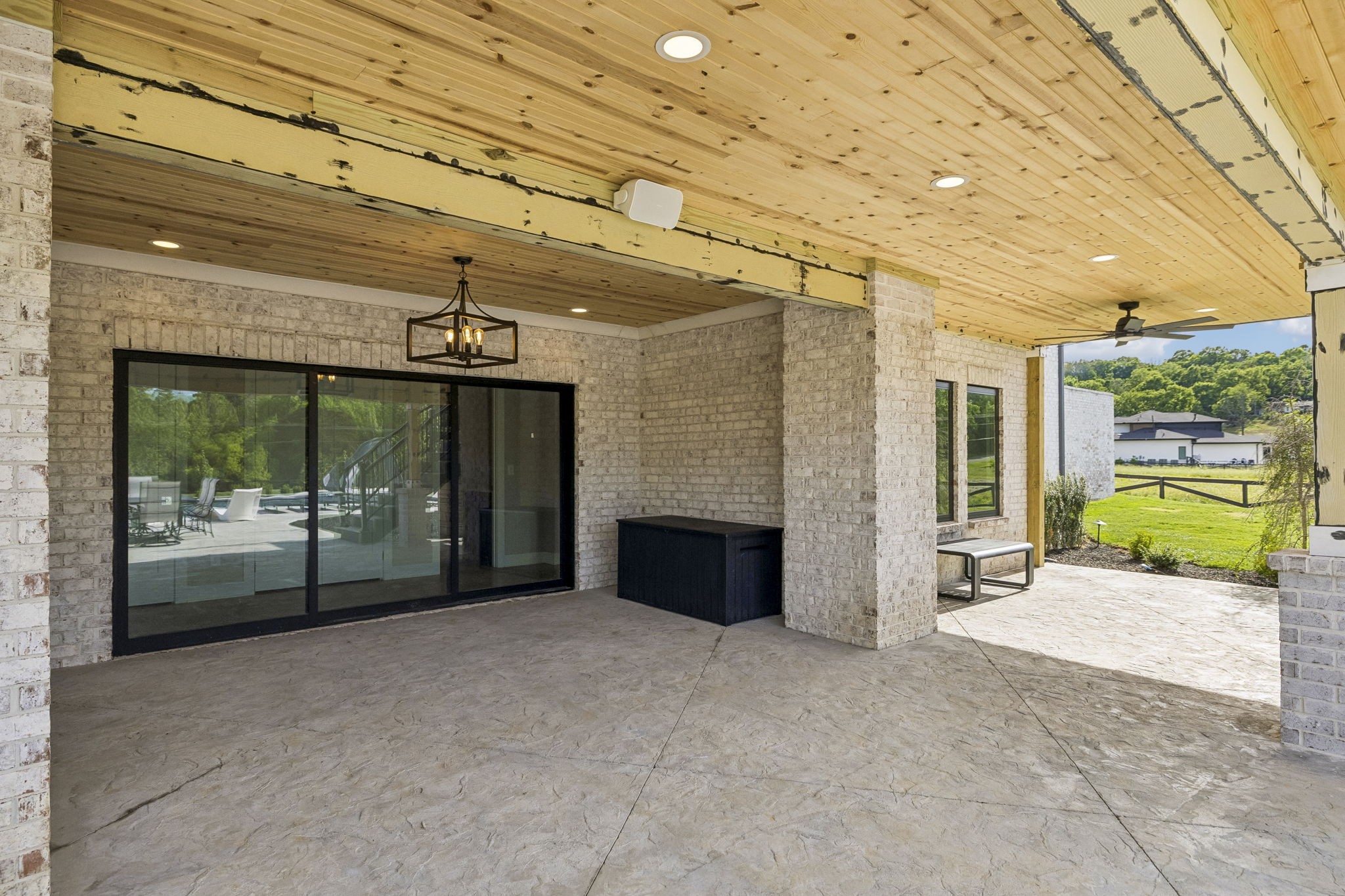 7128 Bonterra Dr