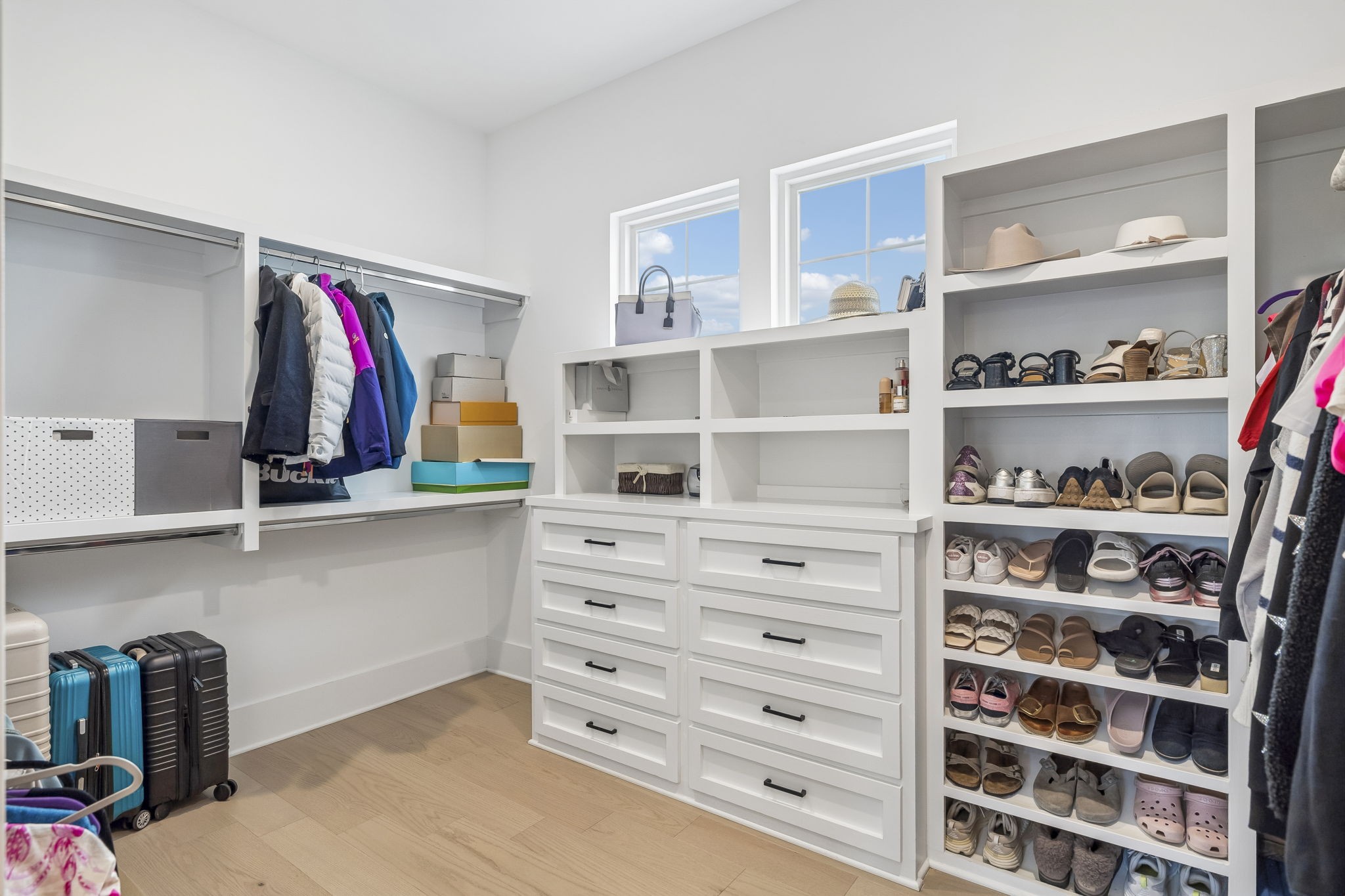7128 Bonterra Dr