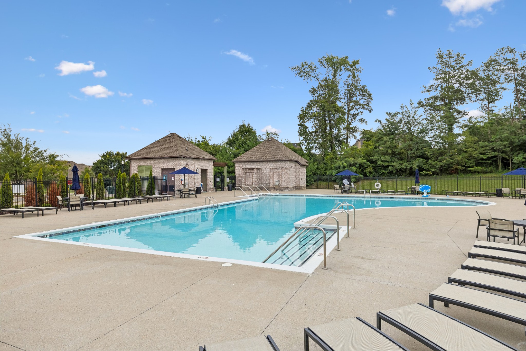 3231 Bradfield Dr