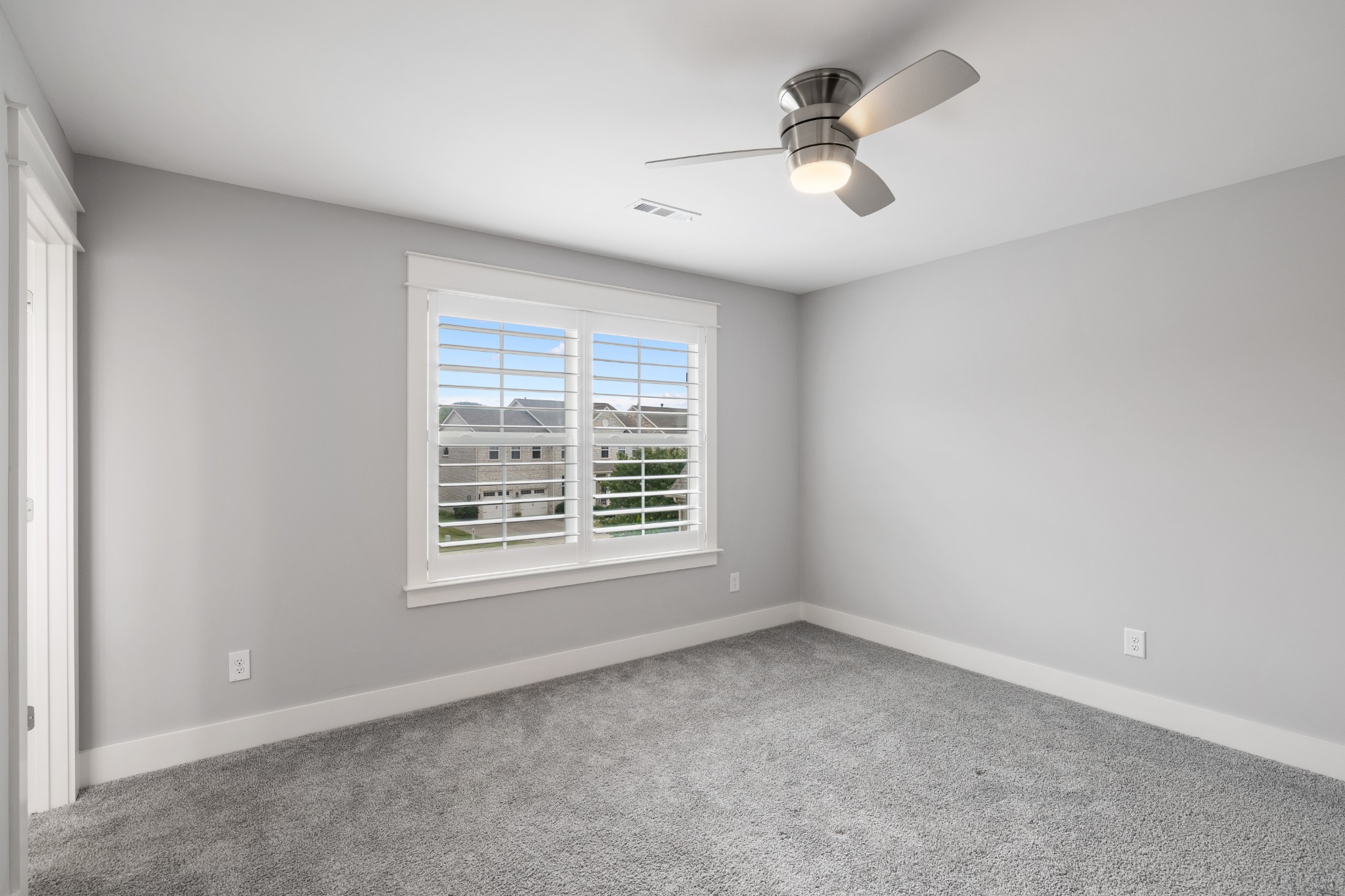 3231 Bradfield Dr