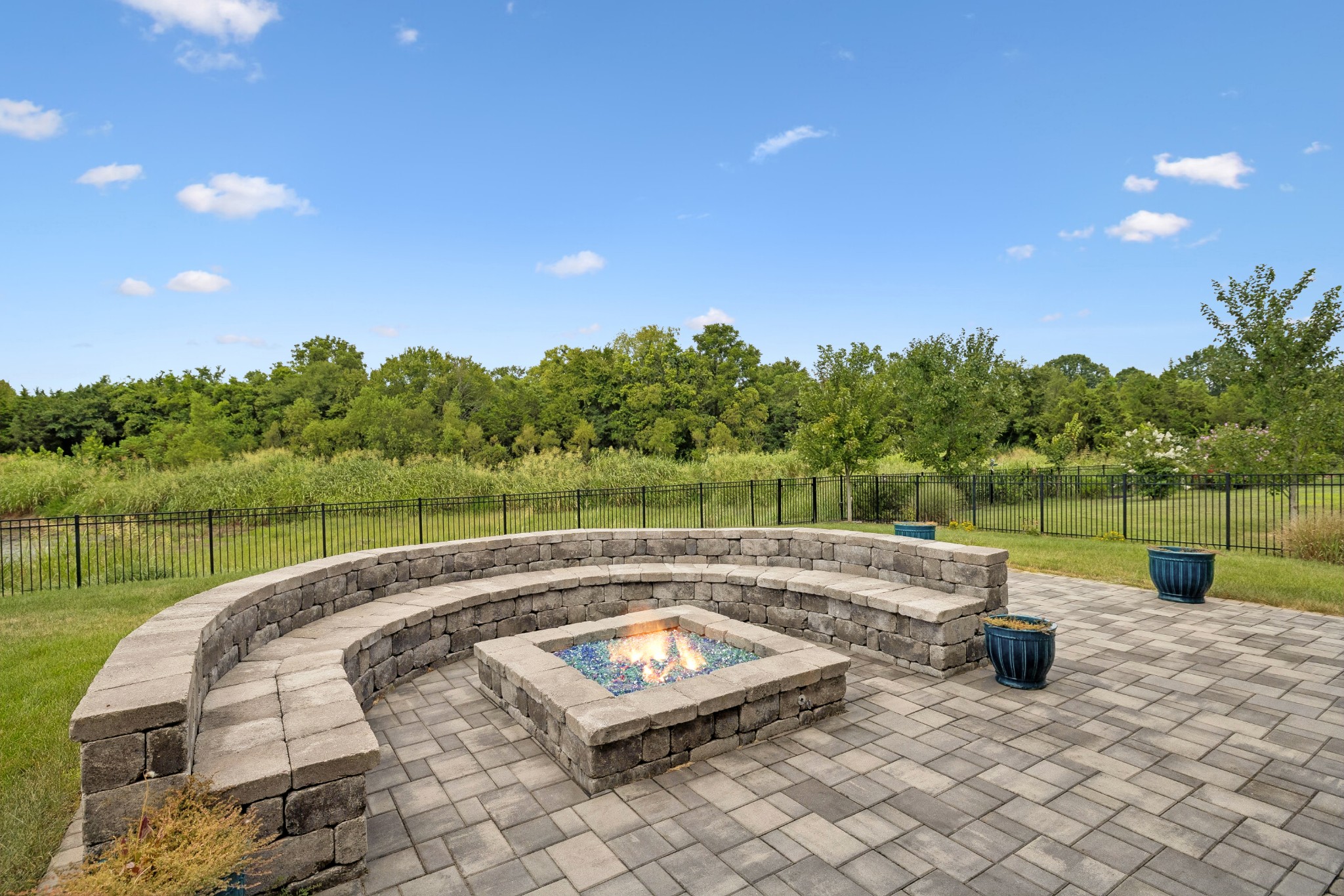 3231 Bradfield Dr