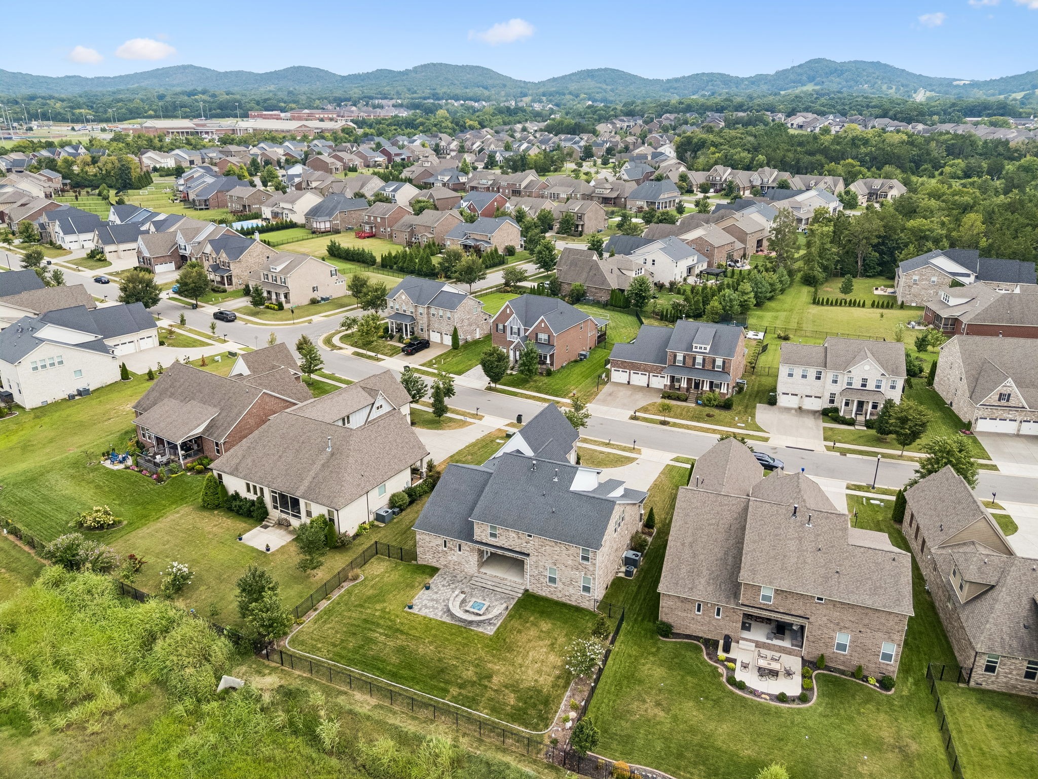 3231 Bradfield Dr