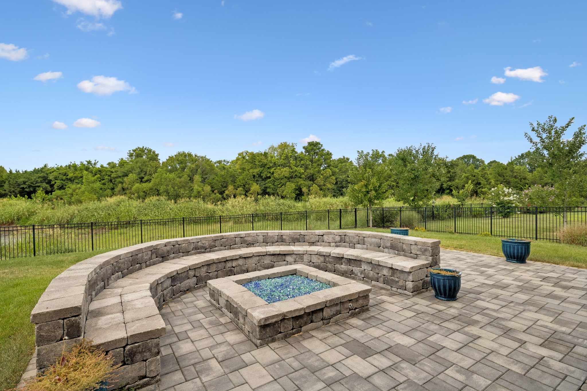 3231 Bradfield Dr