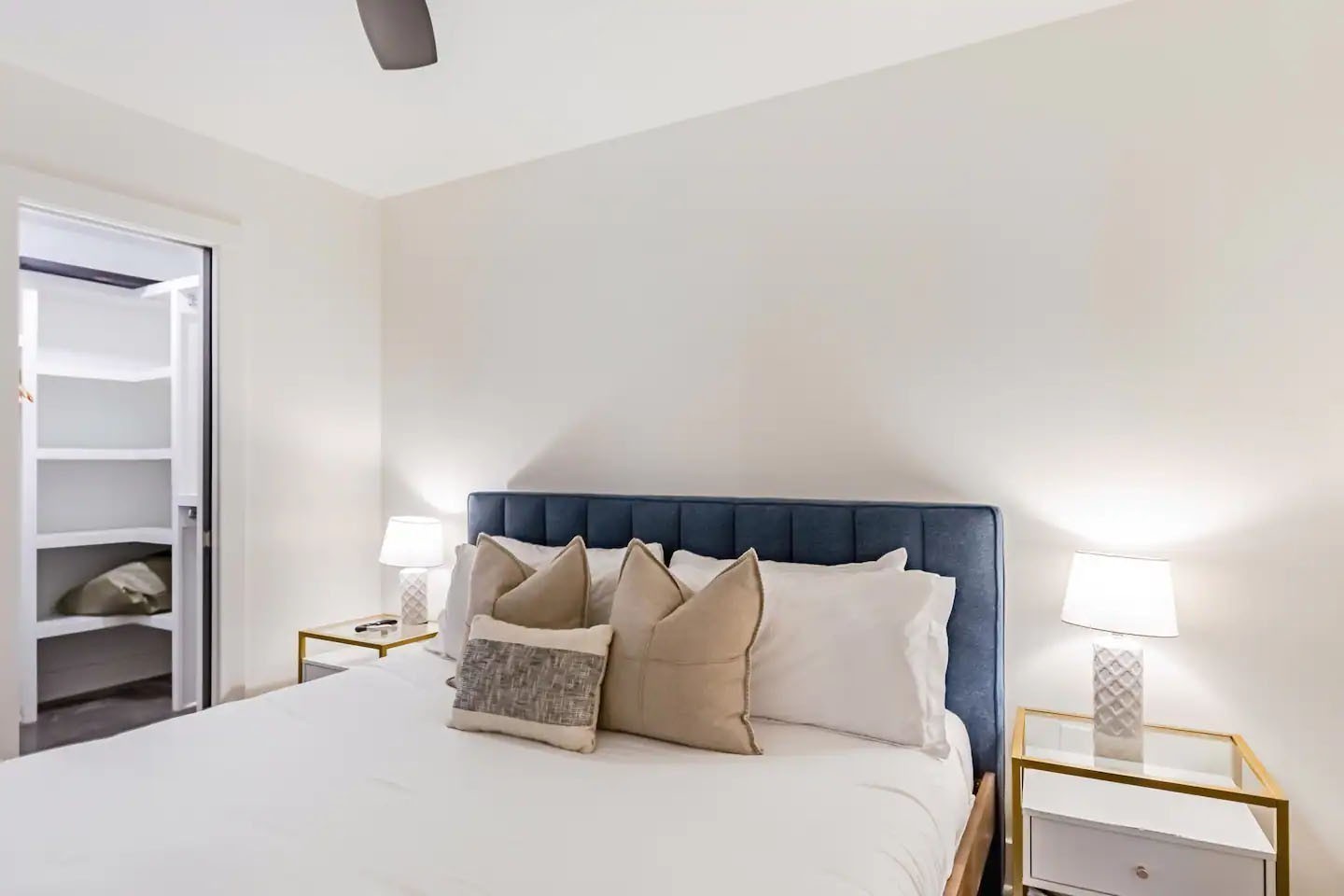 2410 Meharry Blvd Unit: 9