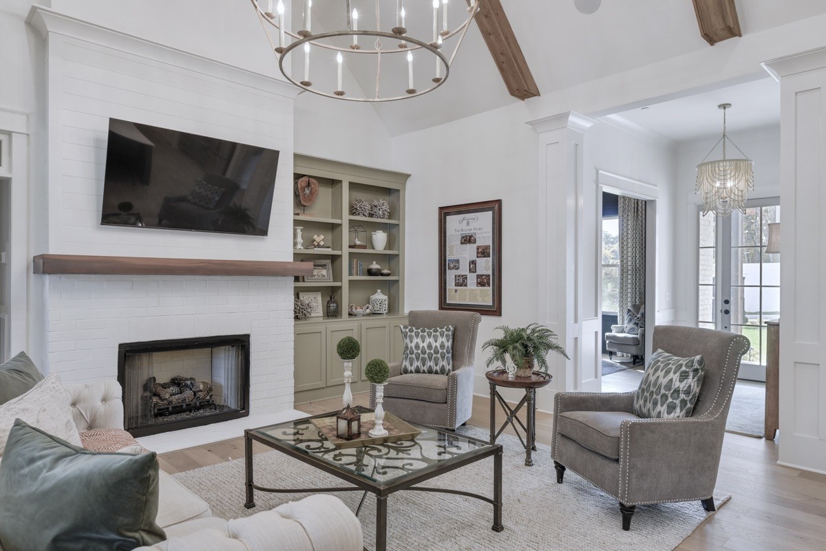 9906 Amarosa Court