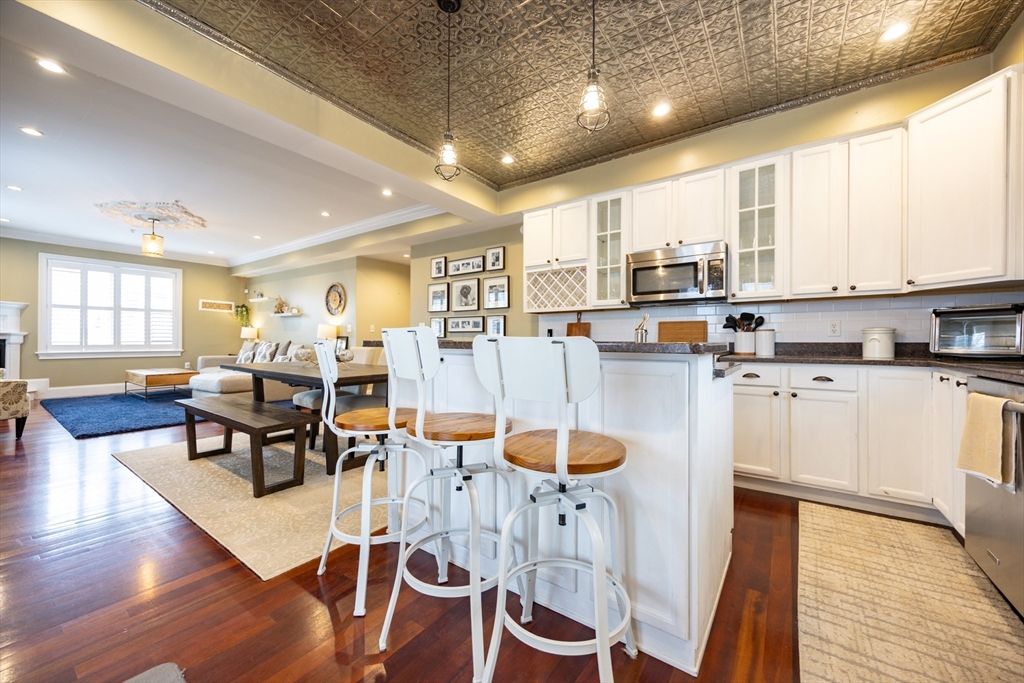 96 Dix St # 2