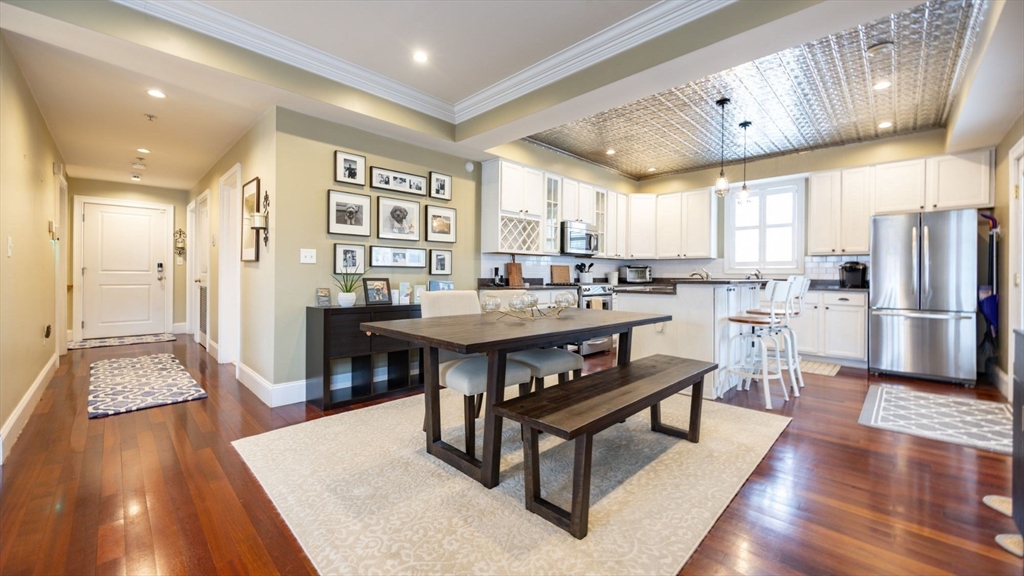 96 Dix St # 2