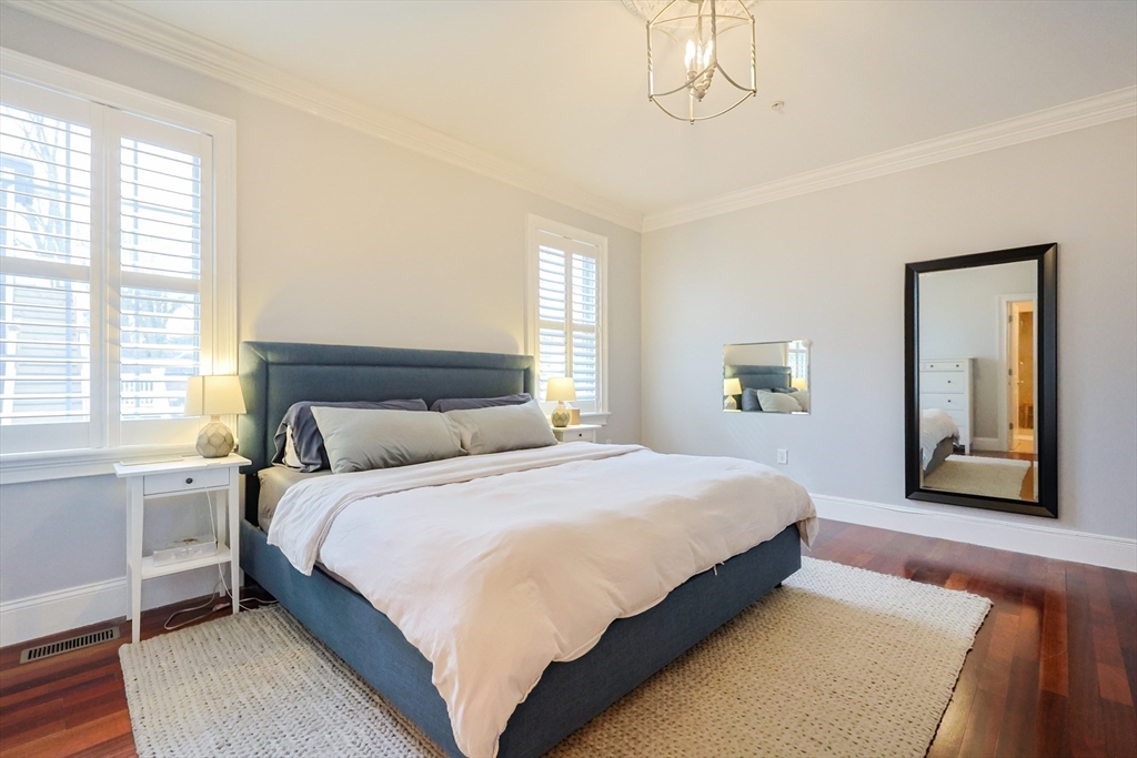 96 Dix St # 2