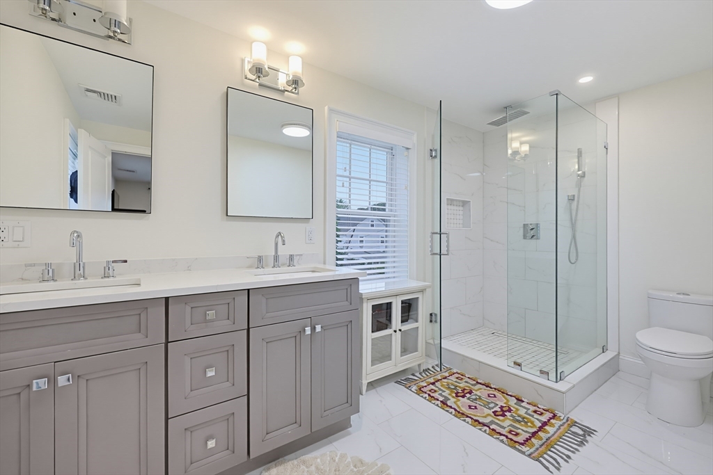 1343 Quincy Shore Dr