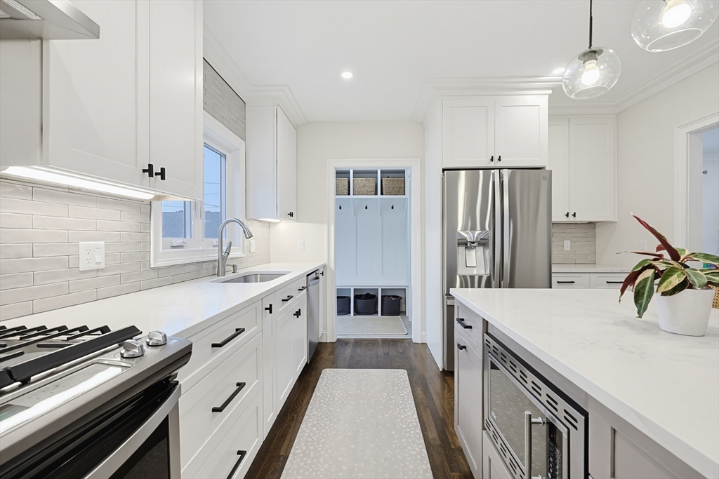 1343 Quincy Shore Dr